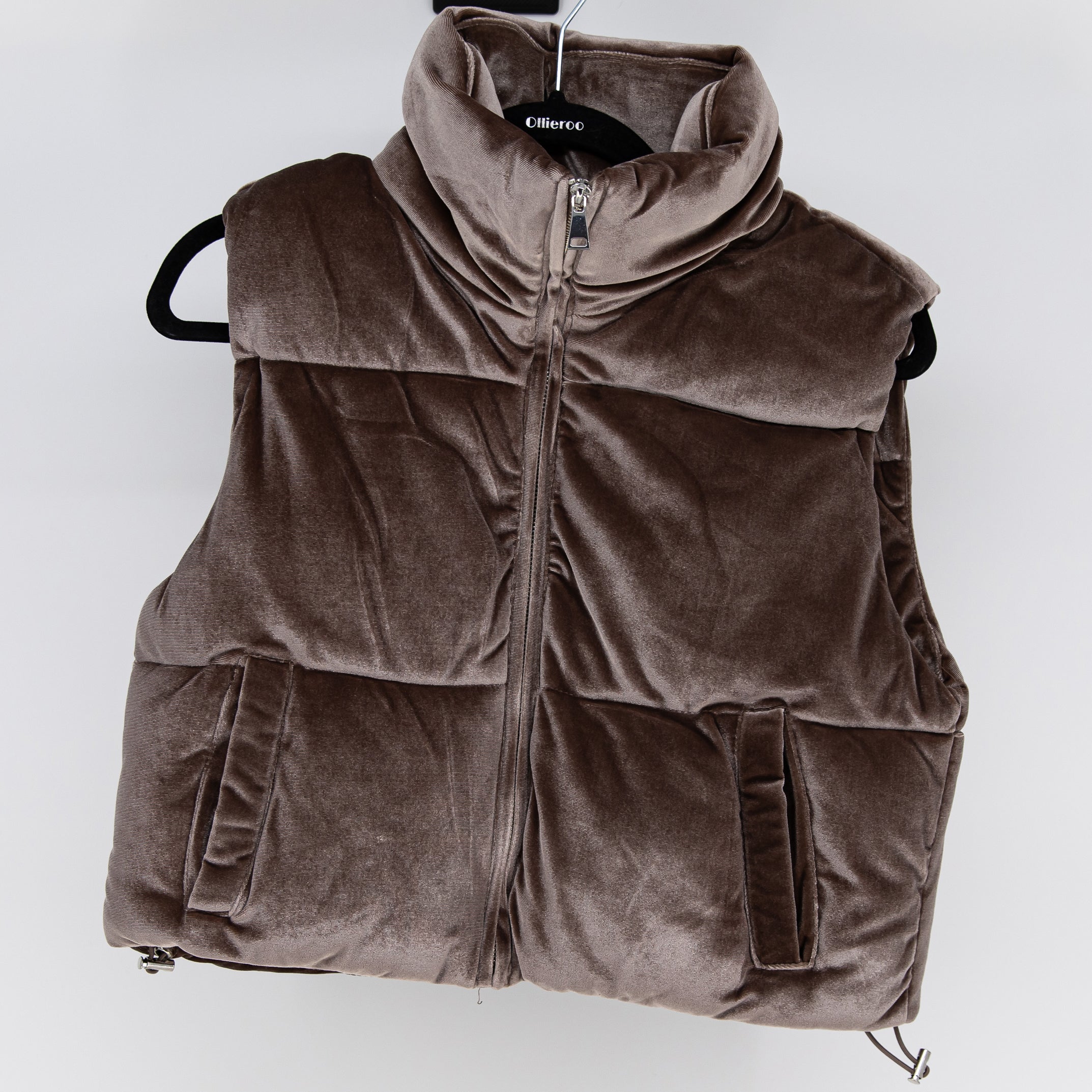 NEW Stoosh Velvet Velour Quilted Puffer Sleeveless Full Zip Vest Jacket Medium