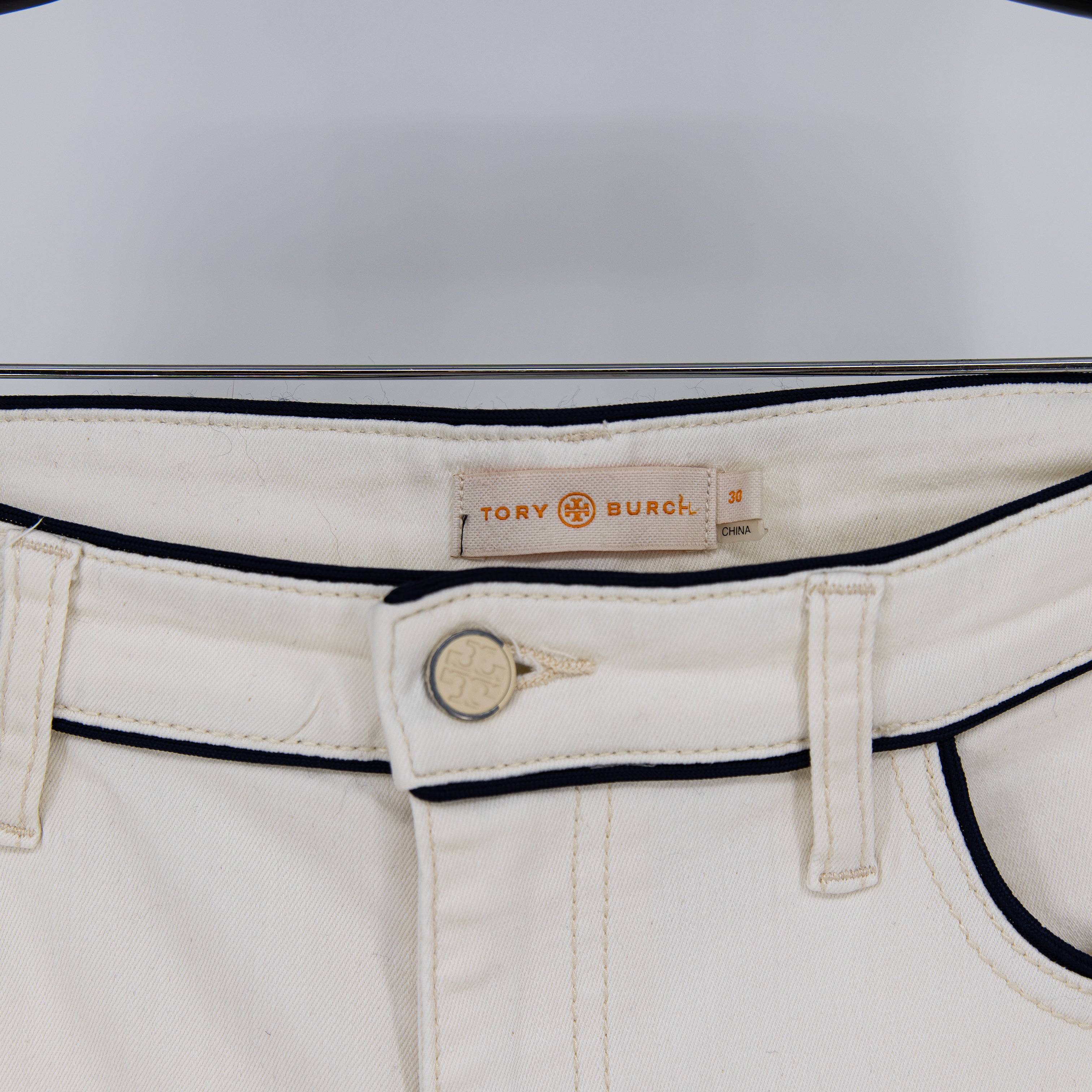Tory Burch Cotton Stretch Straight Leg Ankle Crop Denim Jeans White Black Piping