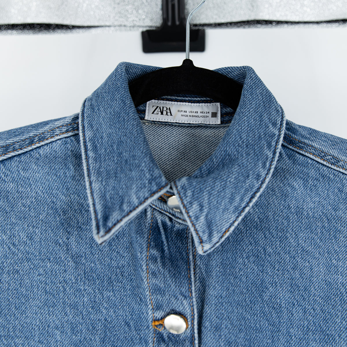 Zara Women's Cotton Button Front Collared Denim Jean Jacket XS Blue