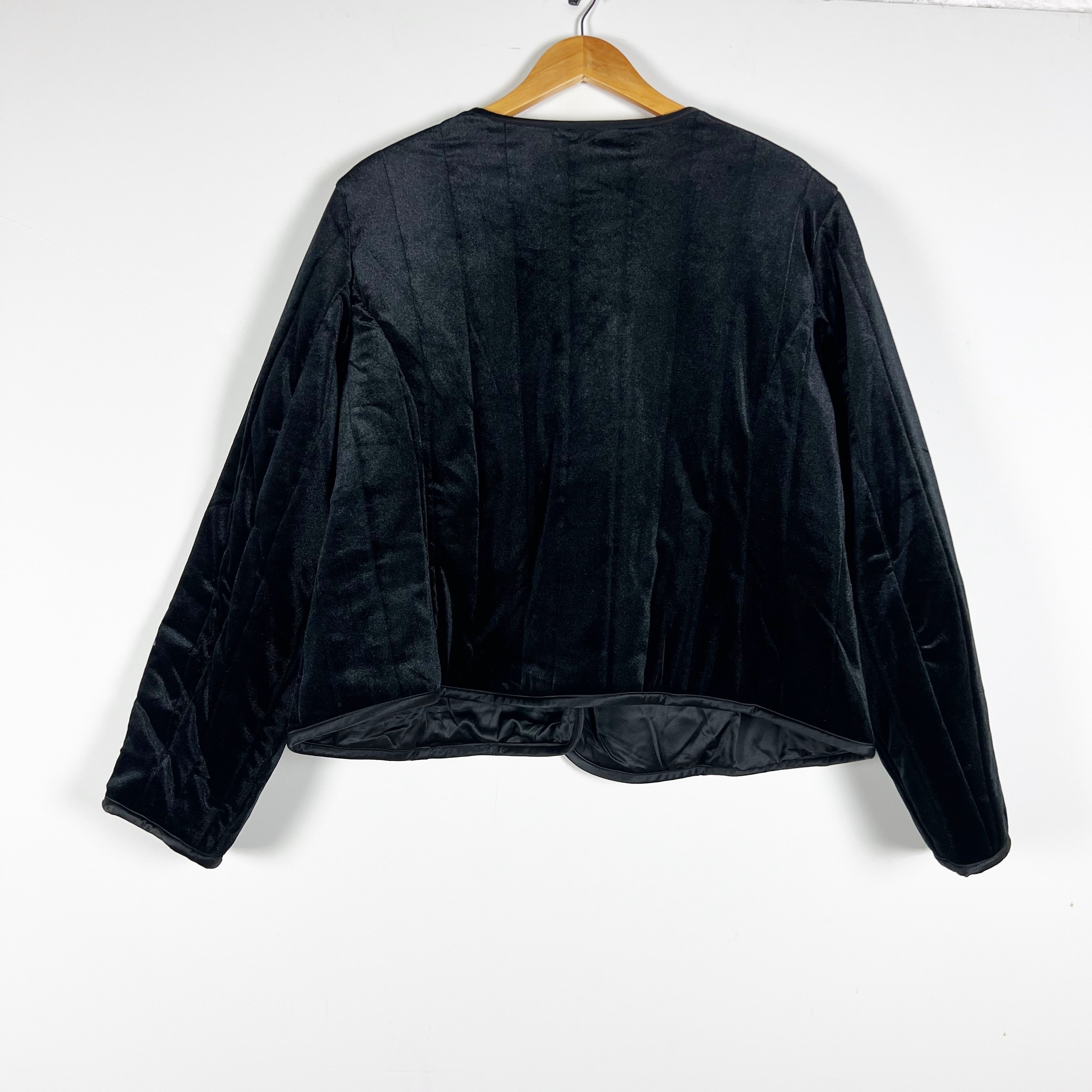 NEW Cato Fashions Plus Size Quilted Velvet Velour Jacket Ideal Black 18/20W