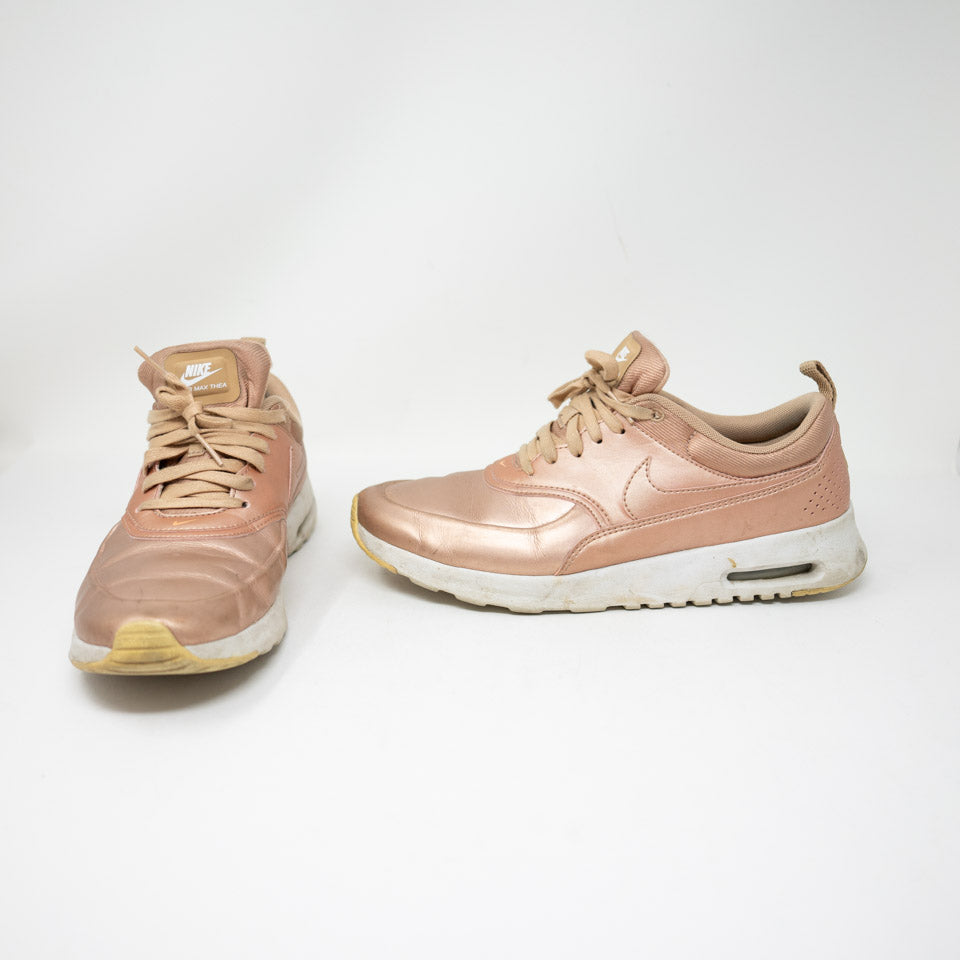 Nike Women's Air Max Thea Se Gold Metallic Red Bronze Leather Sneakers Shoes