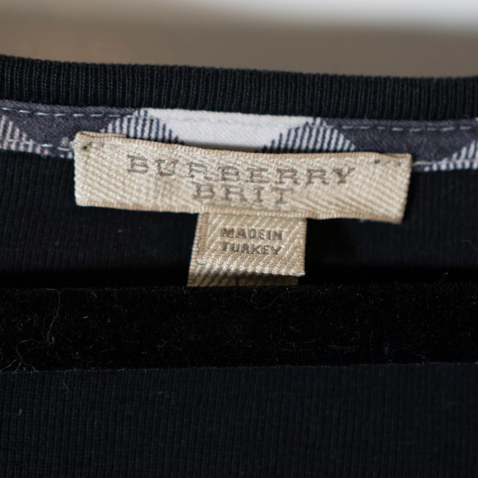 Burberry Brit Women's Cotton Quarter Length Sleeve Scoop Neck Tee Shirt Black L