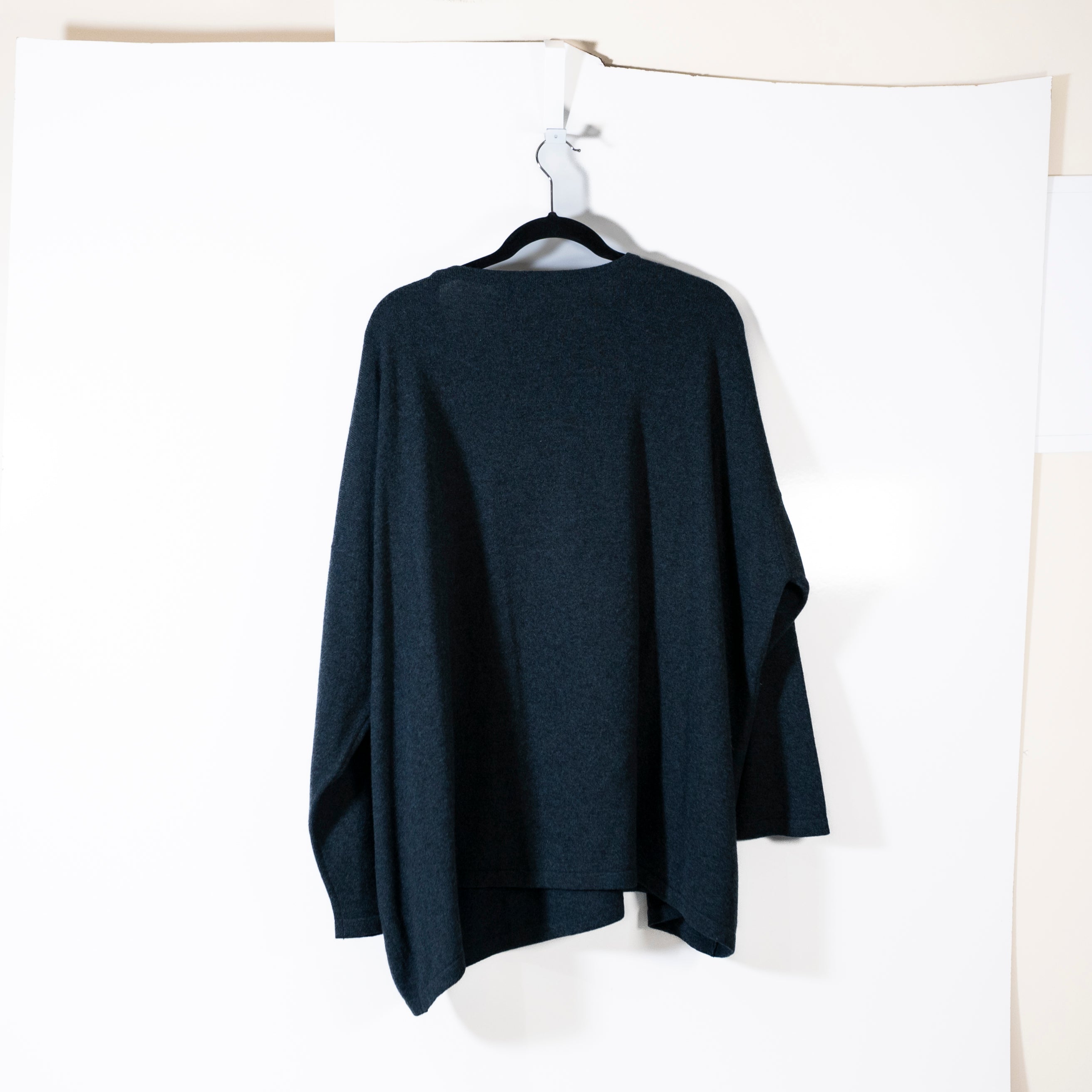 Eskandar Women's 100% Cashmere Knit Crew Neck Long Sleeve Pullover Sweater Gray
