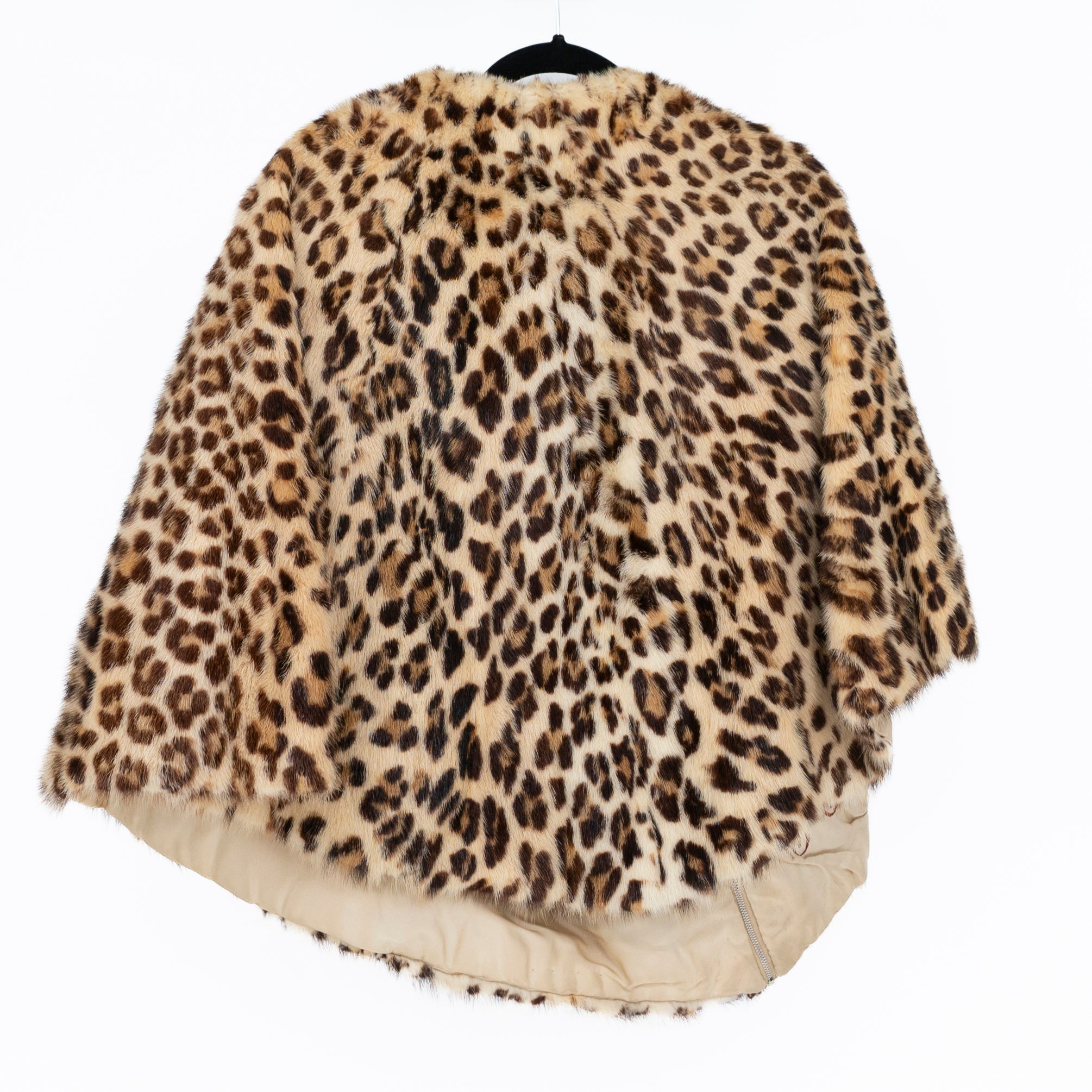 Vintage Genuine Fur Cheetah Leopard Animal Print Pattern Full Zip Shawl Wrap