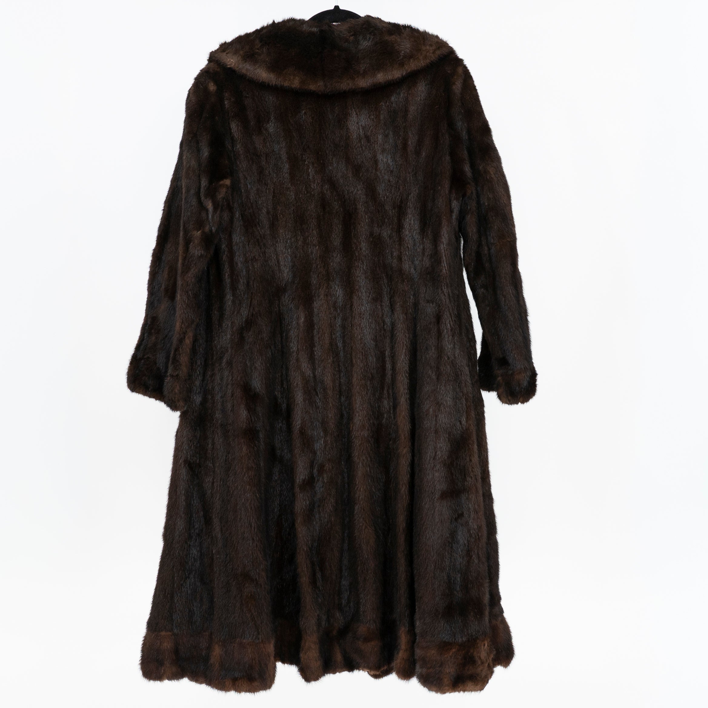Bear & Karkazis Vintage Genuine Fur Silk Lined Full Length Coat Jacket Brown
