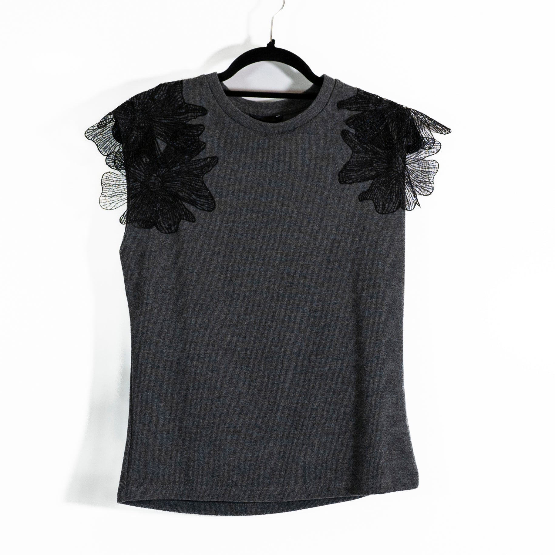 NEW Zara Cotton Blend Knit Stretch Floral Lace Short Sleeve Applique Sweater Top