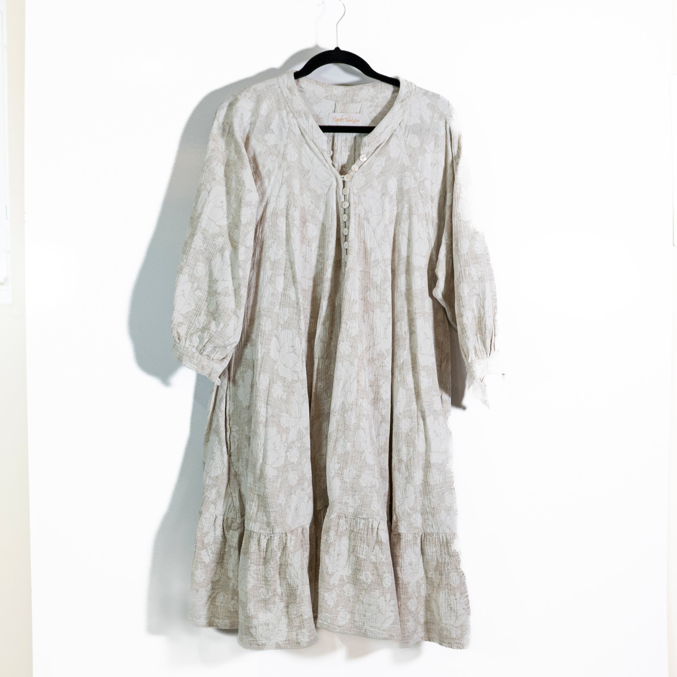 Myrah Penaloza Cotton Gauze Pullover Half Sleeve Pullover Gray Floral Dress L