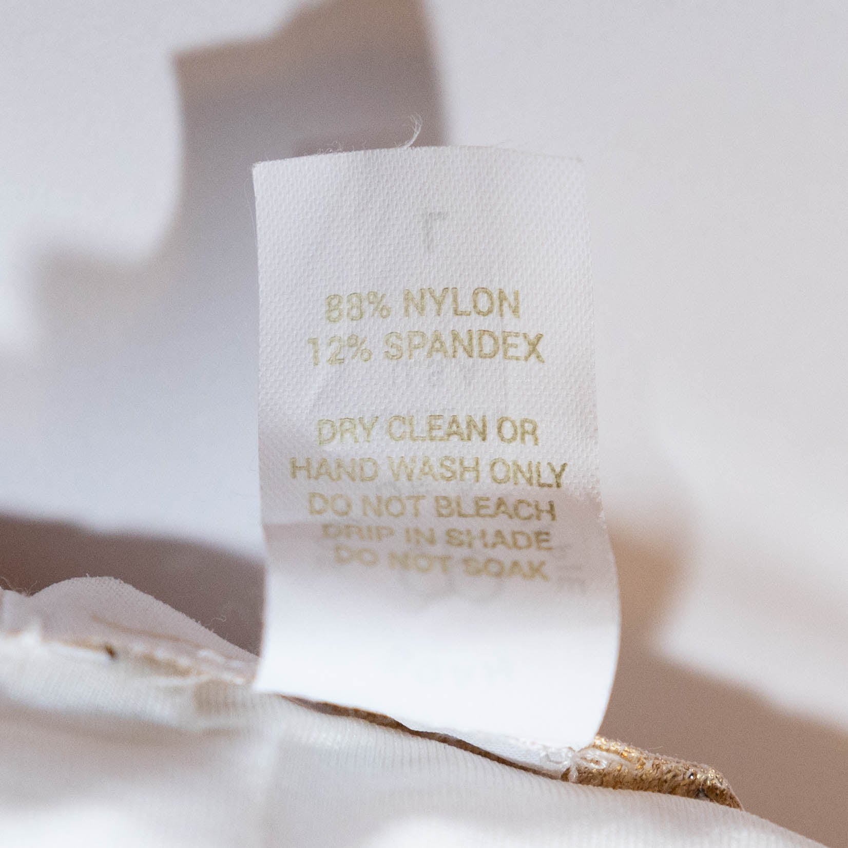 SOAH Soul Of A Hippie Off The Shoulder Two Piece Flora Print Bikini Swim Top L