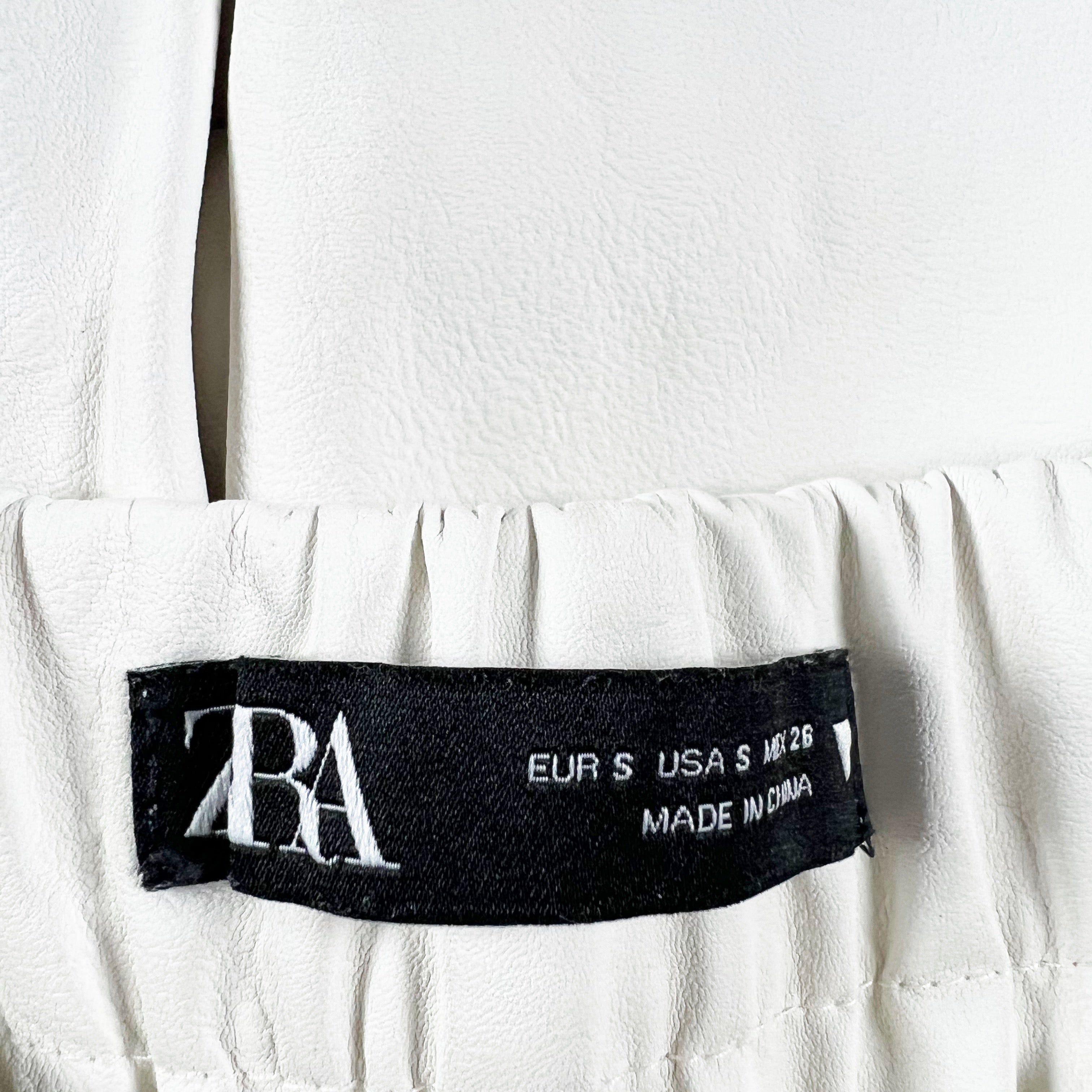 Zara Faux Vegan Leather Mid Rise Ankle Crop Seamed Casual Trouser Pants Small