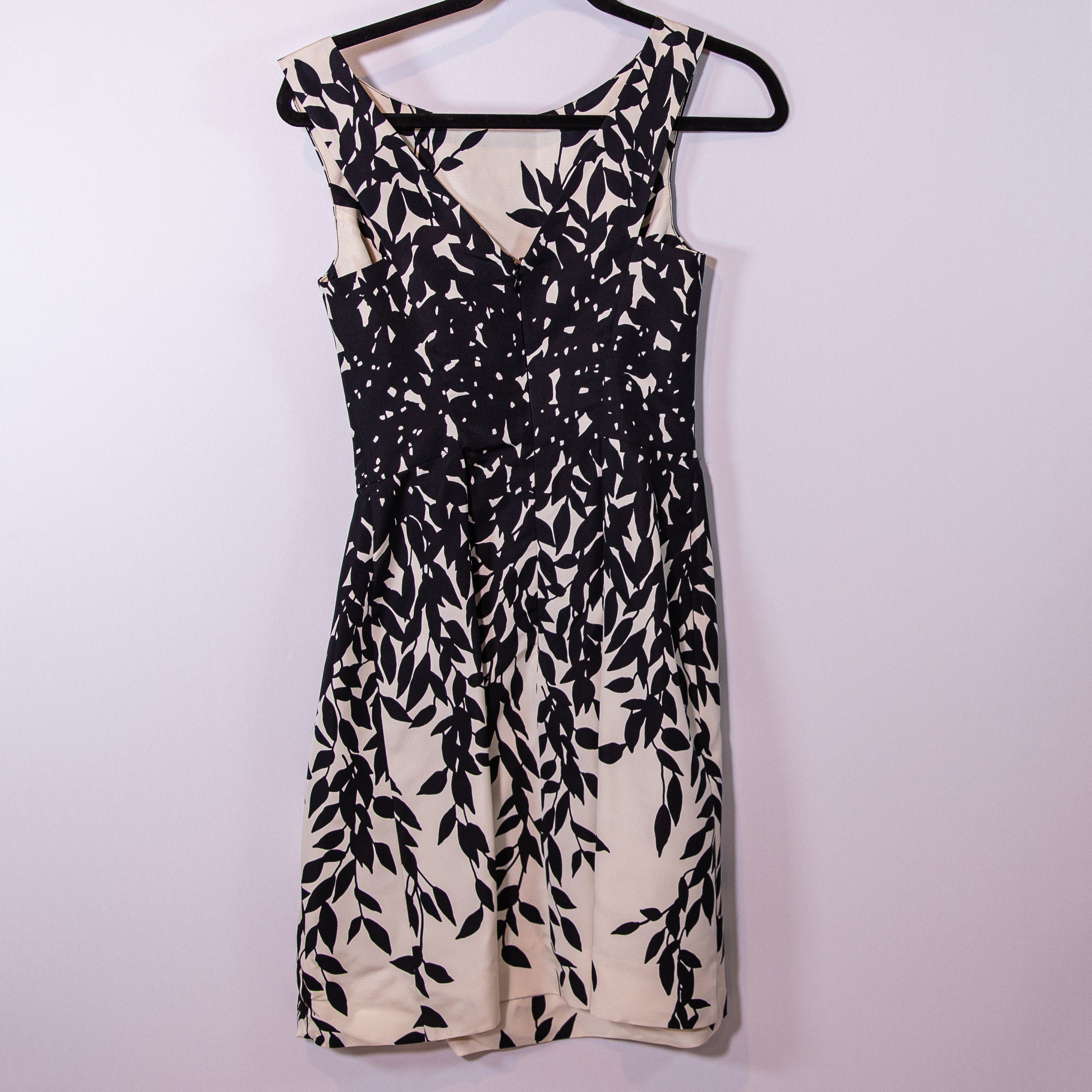 Blumarine Scoop Neck Silk Chiffon Black White Nature Print Sleeveless Dress S