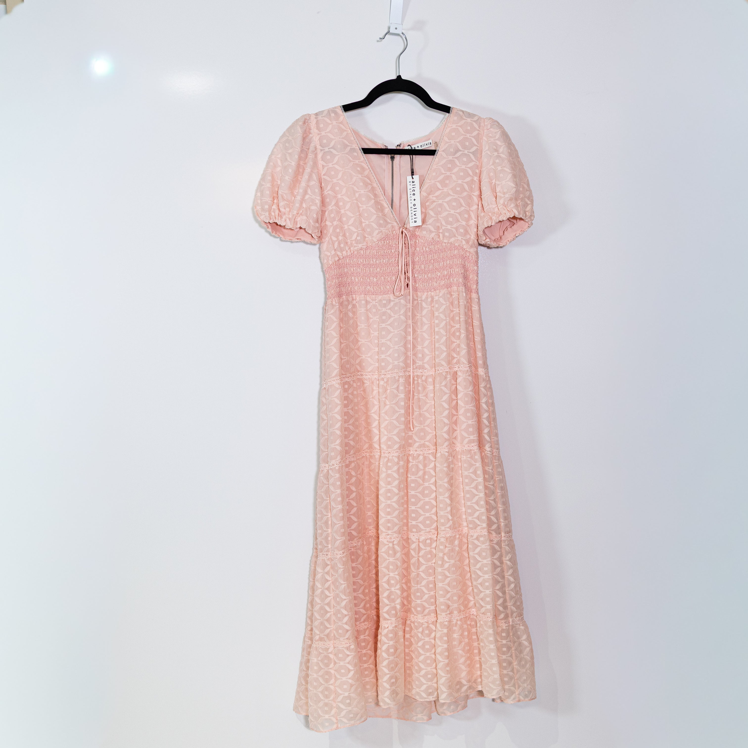 NEW Alice + Olivia Tia Puff Sleeved Silk Chiffon Smocked Dress English Rose Pink