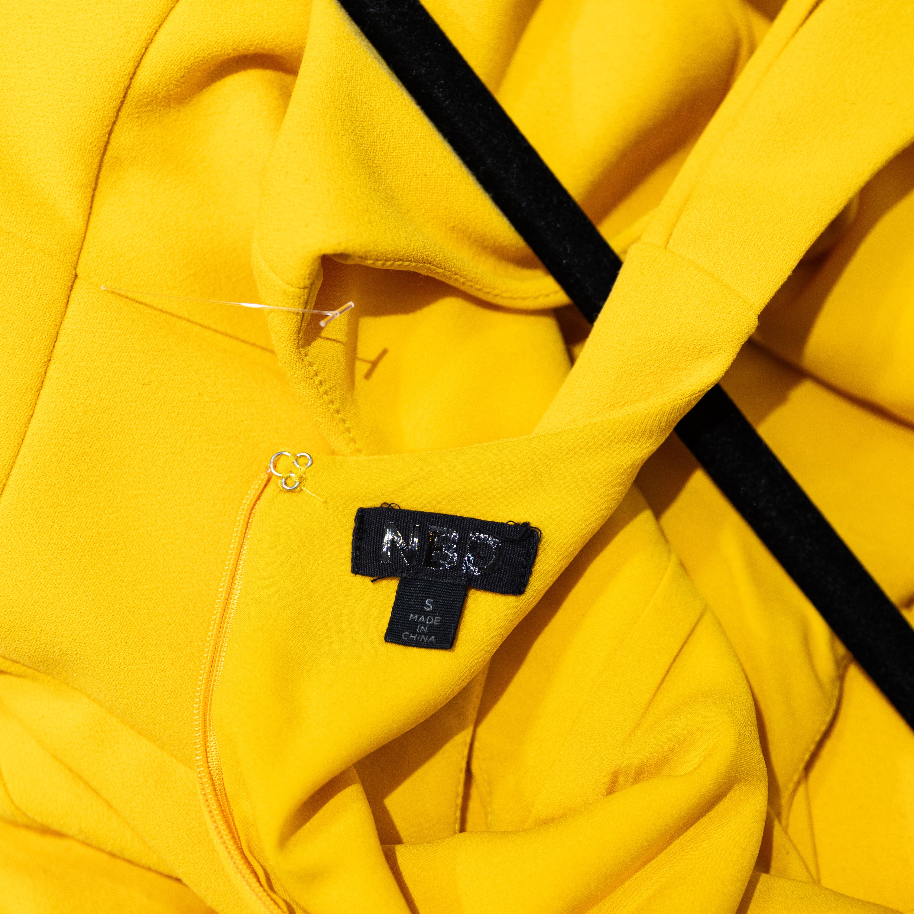 NBD Rhea Crepe Cut Out Detail Long Maxi Gown Dress Yellow Canary Small