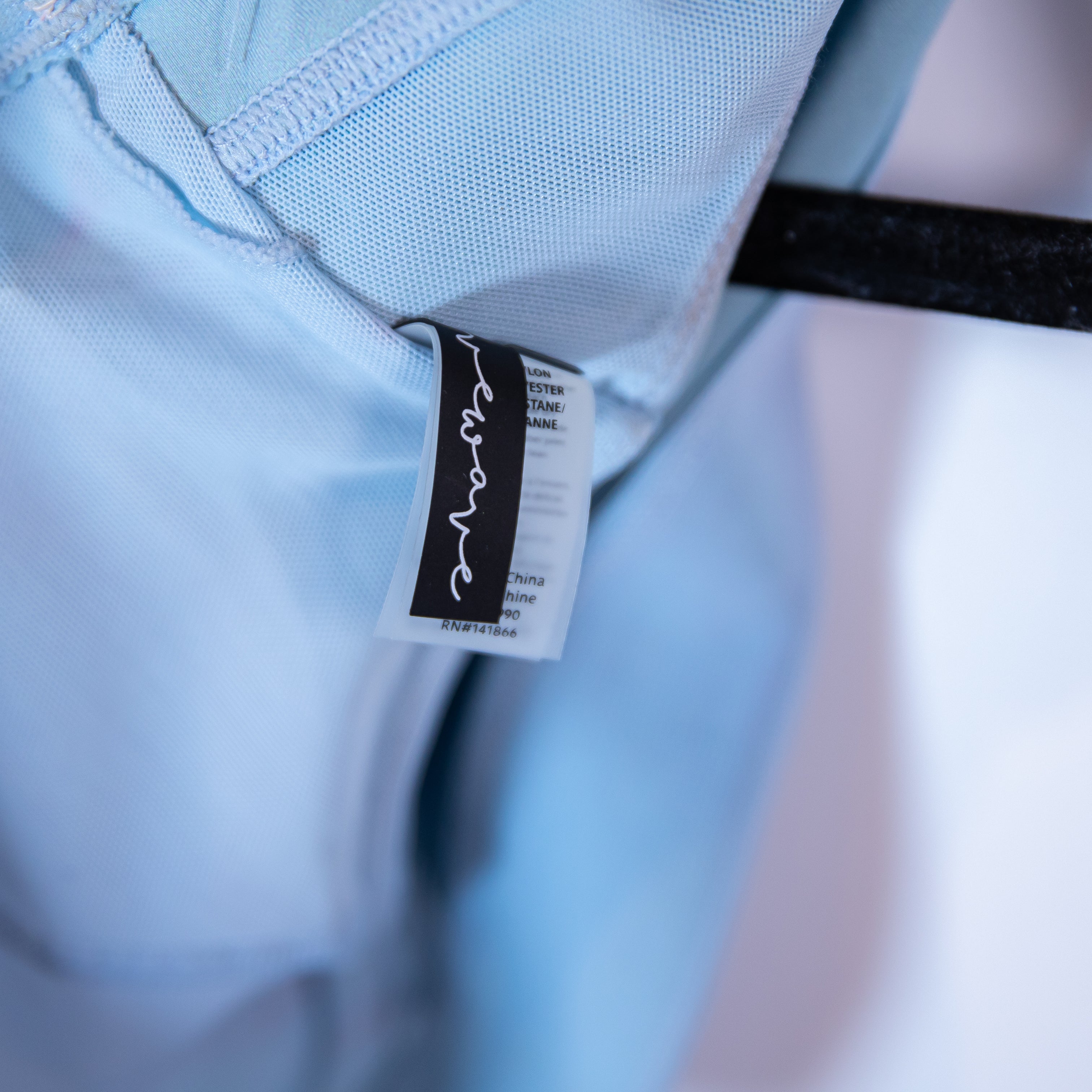 Lovewave Women's Blaire Racerback Cut Out Scoop Neck Sports Bra Dream Blue Small