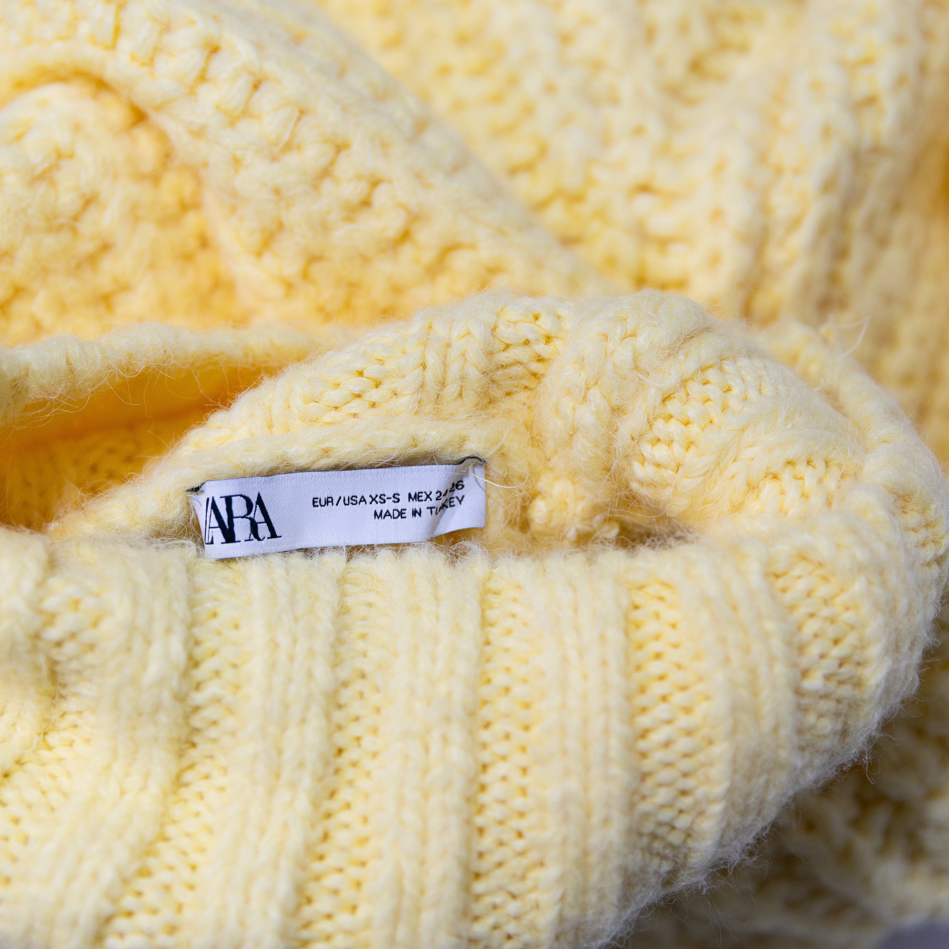 Zara Extremely Chunky Knit Oversized Turtleneck Pullover Sweater Dress Yellow XS