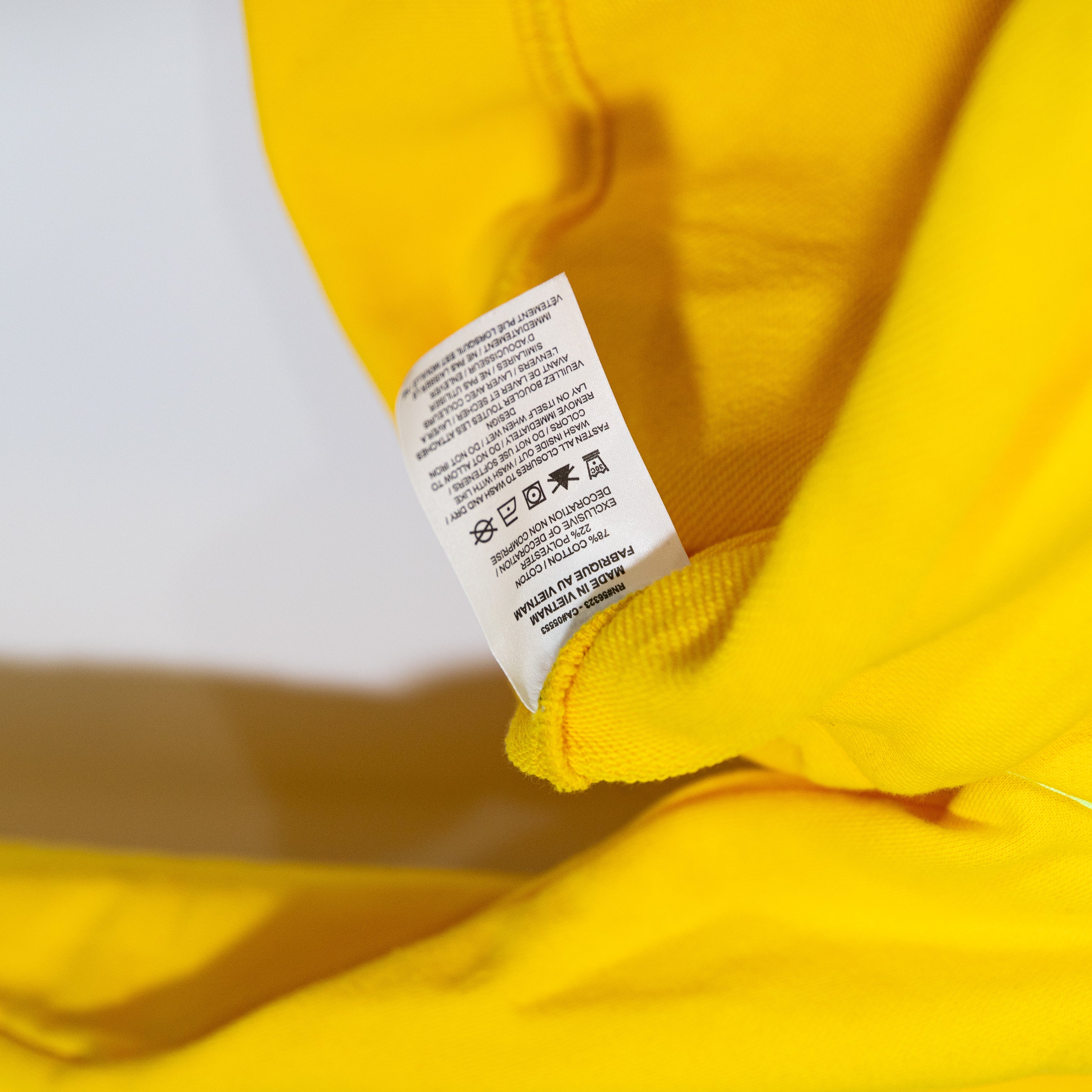 Nike Women's CK0539-728 Cotton Blend Crew Neck Logo Embroidered Sweater Yellow S