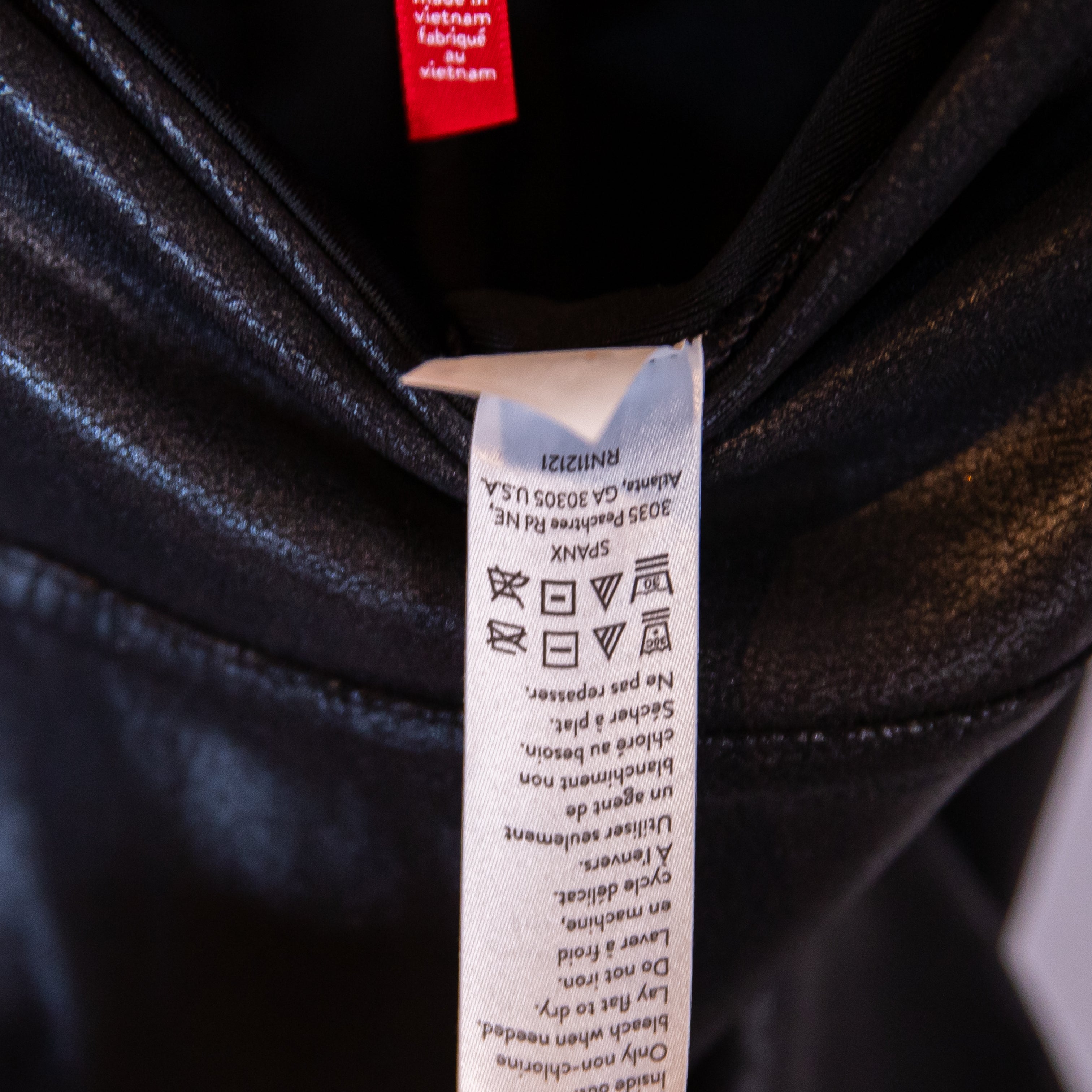 Spanx Faux Vegan Leather Shine High Rise Pull On Bike Shorts Black XS