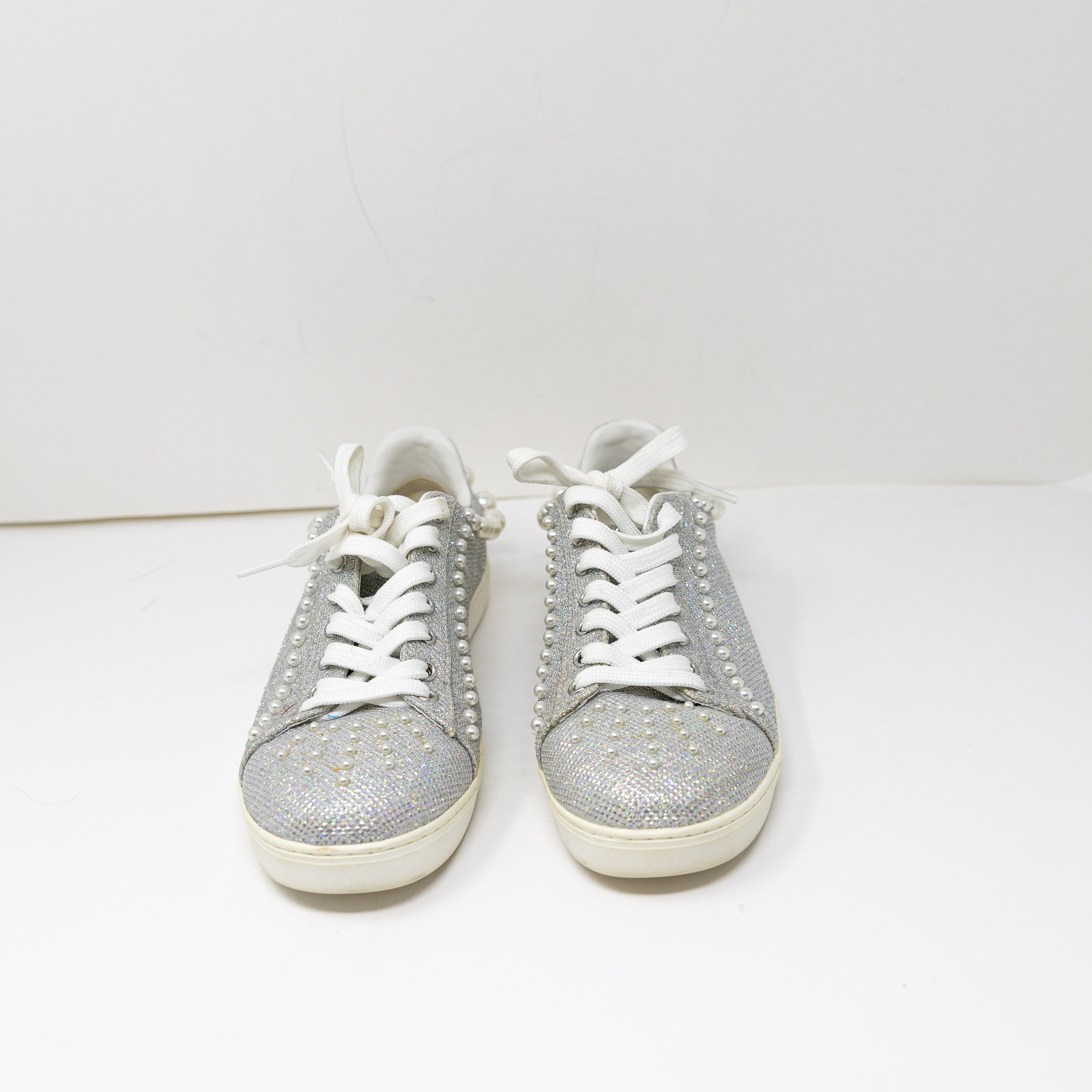 Stuart Weitzman Goldie Velvet Velour Pearl Beaded Embellished Sneakers Silver 9