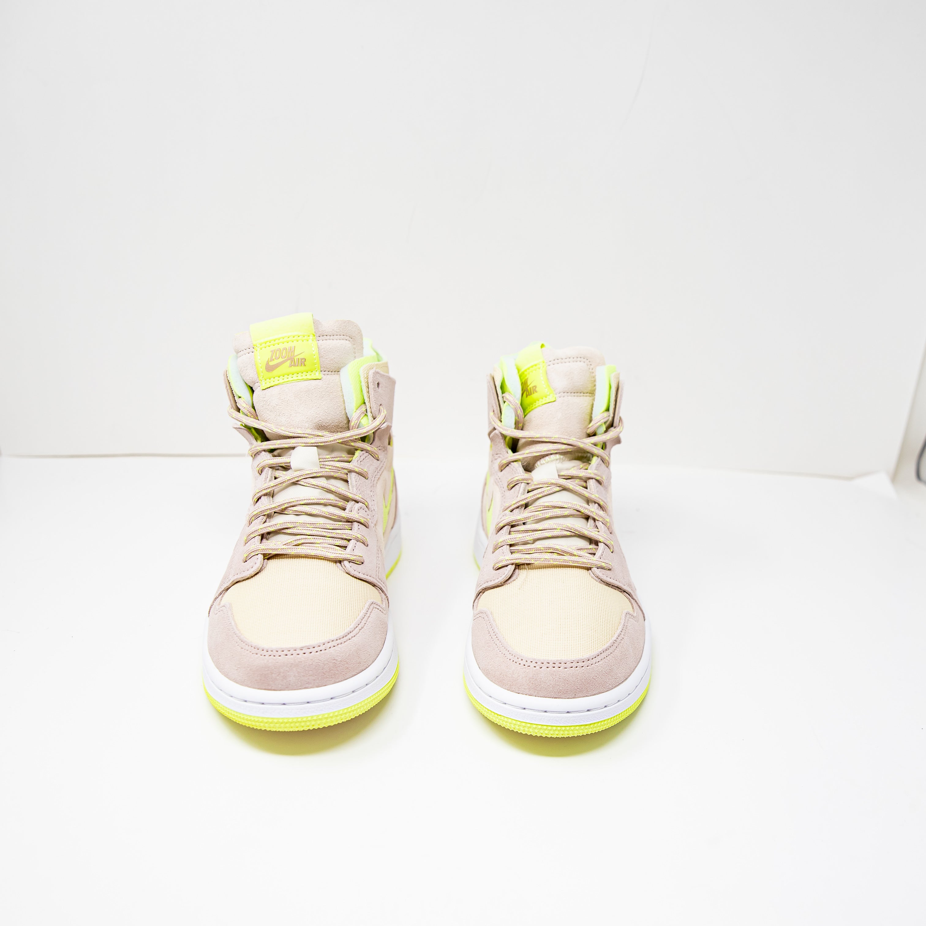 NEW Nike Women's Air Jordan 1 Zoom Air CMFT CT0979 200 Lemon Twist Sneakers Shoe