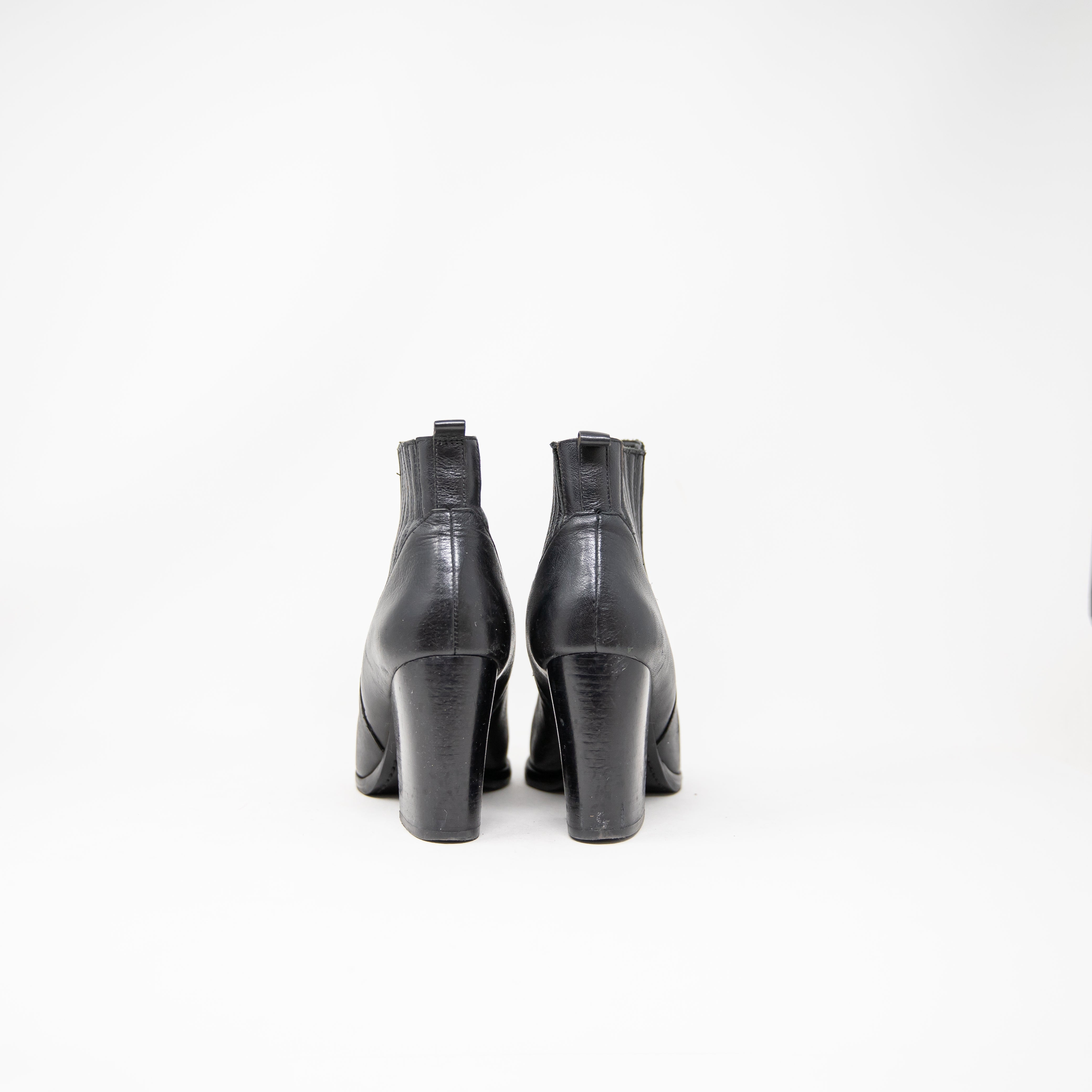 Marc Fisher LTD Alva Stacked Wood High Heel Pointy Toe Ankle Booties Shoes Black