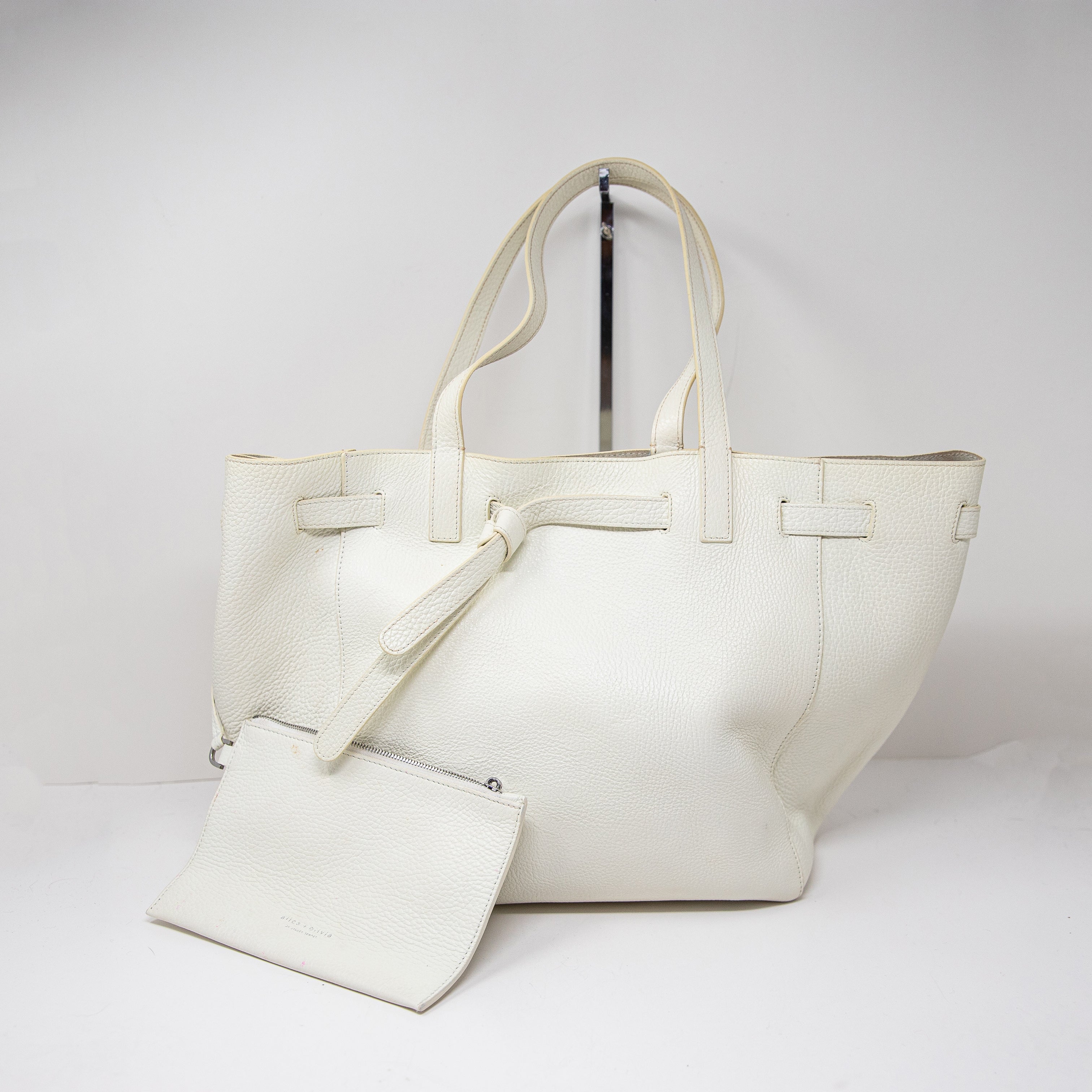 Alice + Olivia Georgina Genuine Leather Bucket Adjustable Shoulder Tote Bag