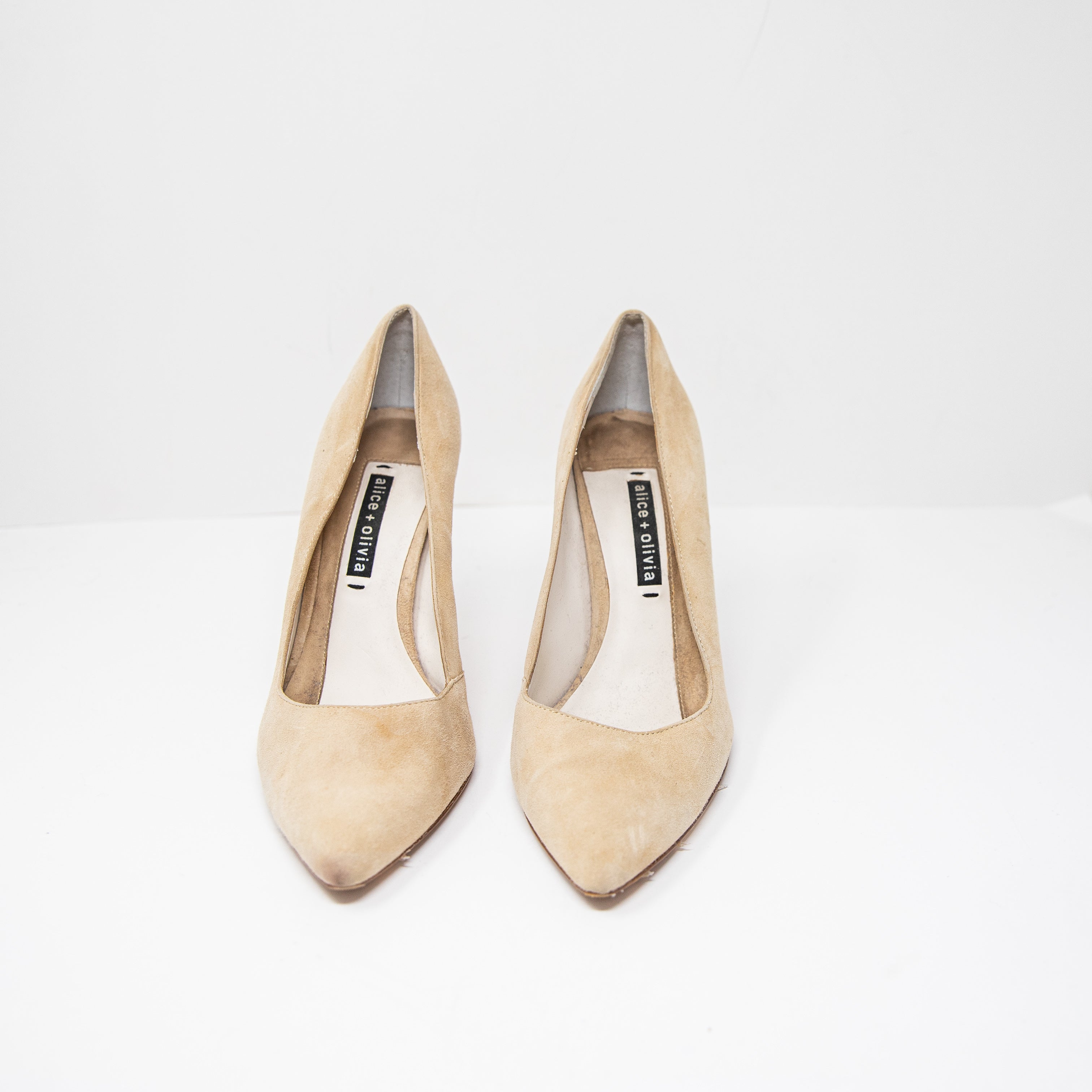 Alice And Olivia Dina Genuine Suede Almond Toe High Heels Shoes Neutral 10