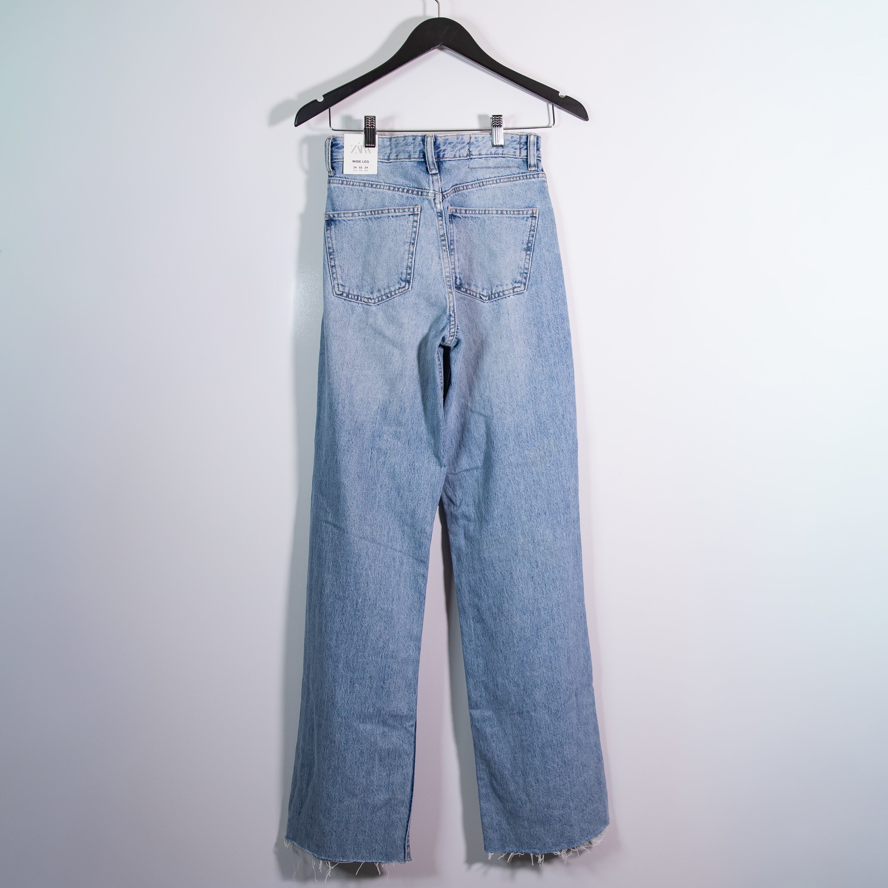 NEW Zara Women's High Rise Full Length Straight Leg Raw Edge Hem Cotton Jeans 2