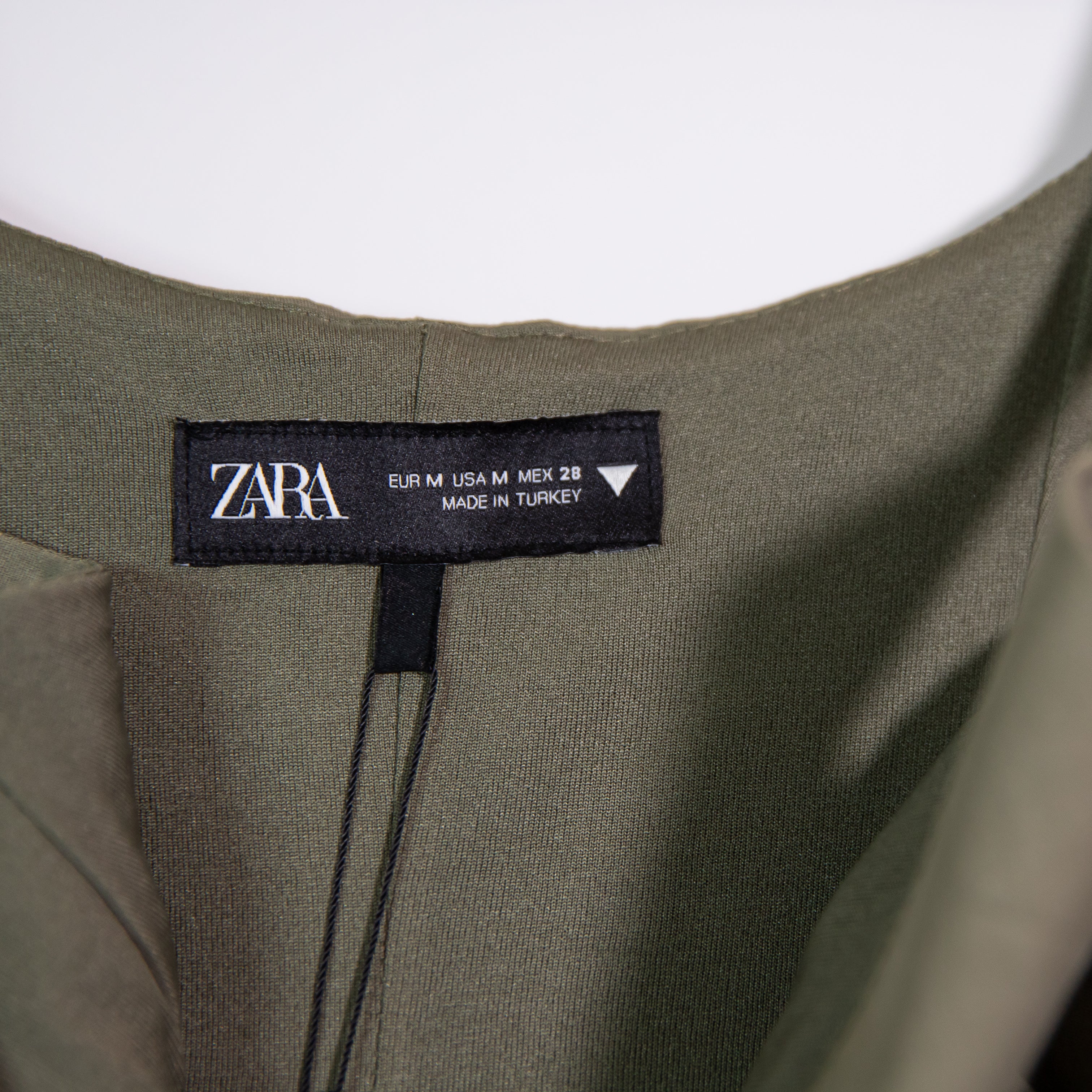 NEW Zara Women's Cargo Multi Pocket Utility Army Front Zip Crop Tank Top Green M