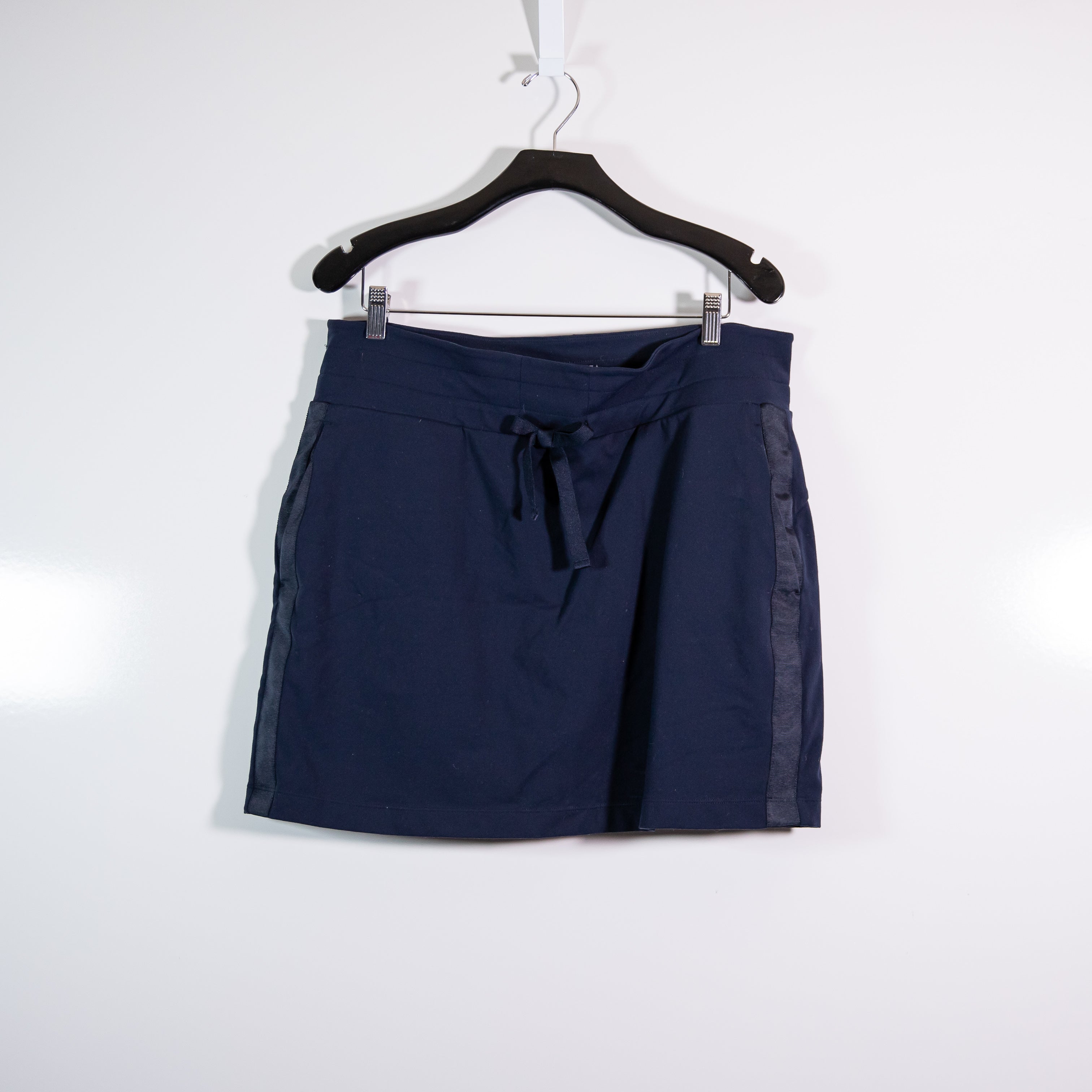 Athleta Women's Metro Downtown Stretch Casual Athleisure Mini Skirt Skort Blue L