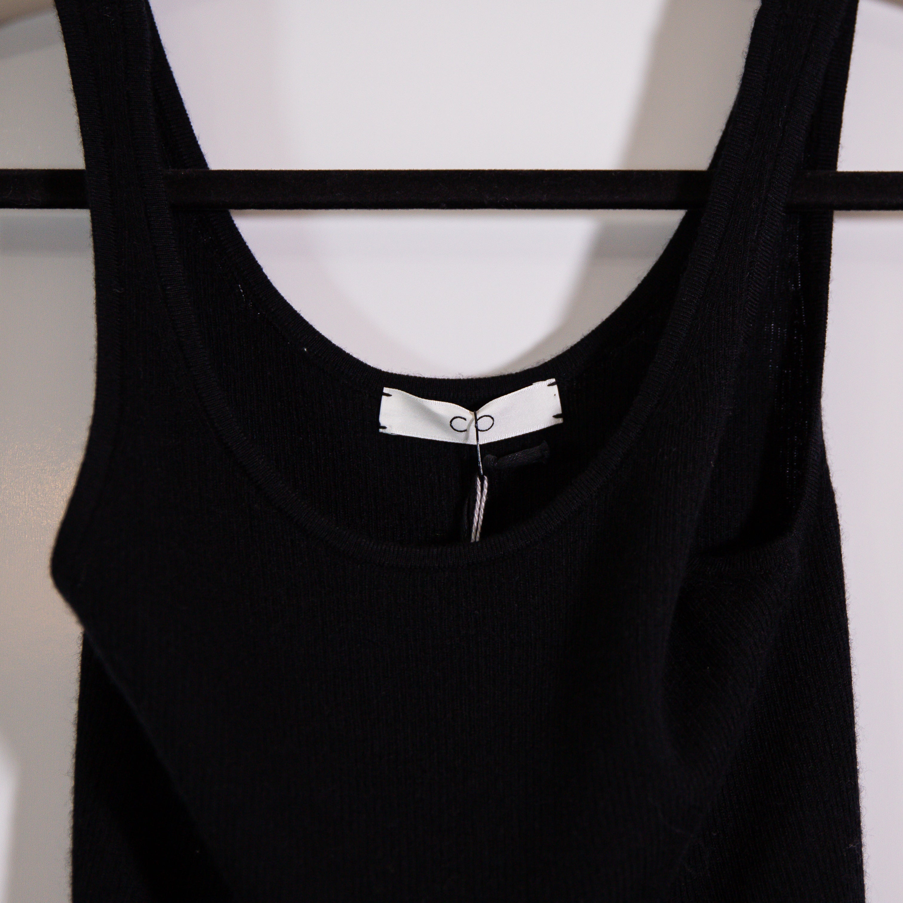 NEW CO 100% Cashmere Ribbed Knit Scoop Neck Sleeveless Tank Top Black XS