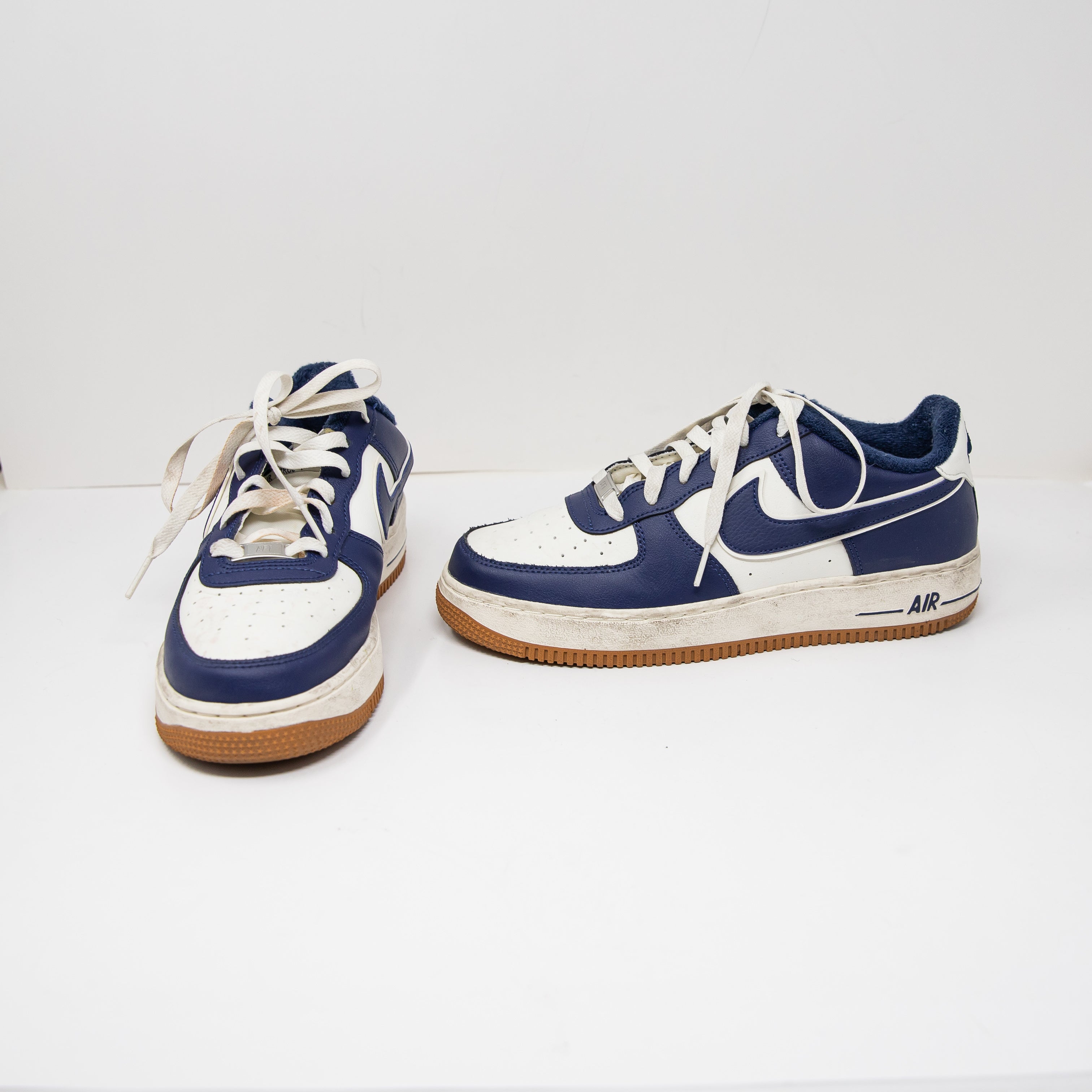 Nike Youth Air Force 1 Low '07 LV8 College Pack Midnight Navy Blue Sneakers 7Y