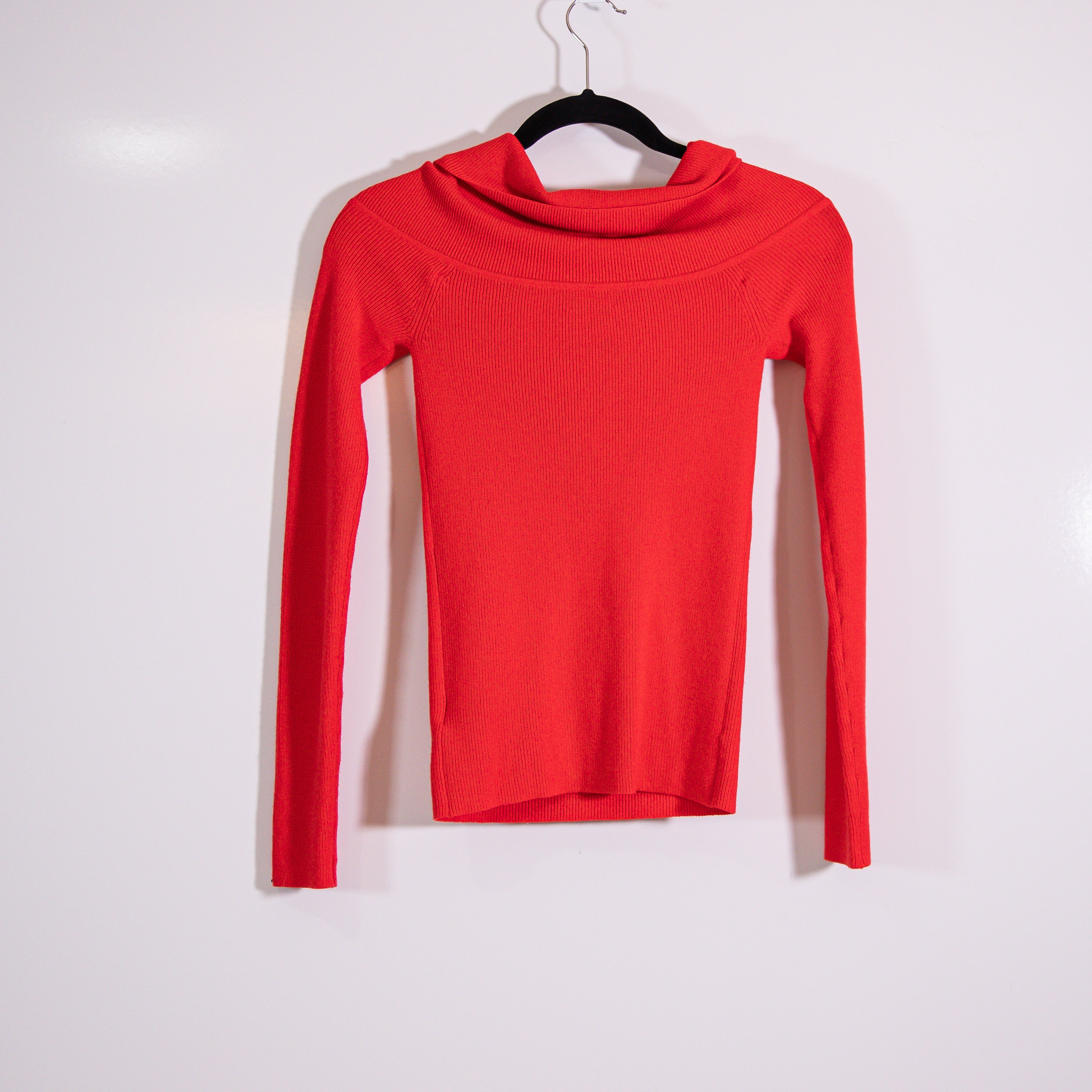 Wilfred Aritzia Nola Soft Ribbed Knit Off The Shoulder Sweater Red XS