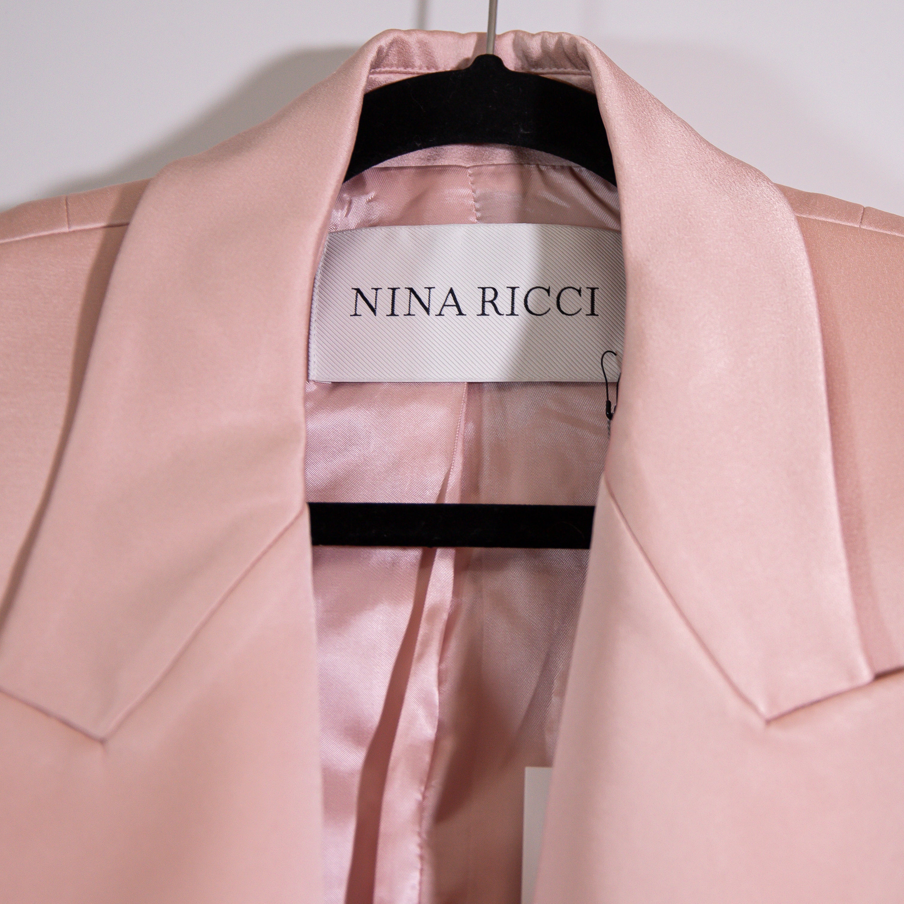 NEW Nina Ricci Double Breasted Collared Sleeveless Crepe Satin Jacket Vest Blush
