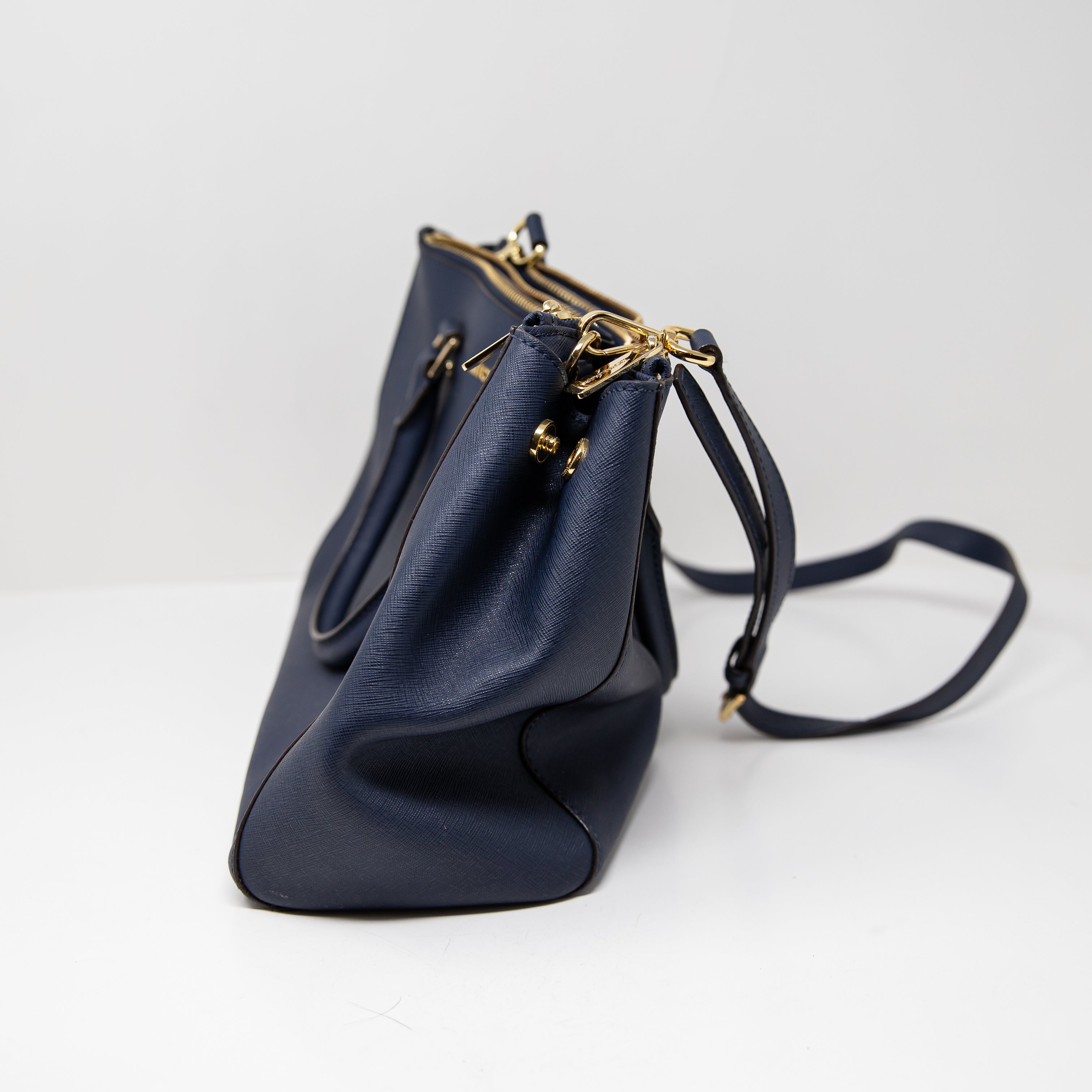Michael Kors Sutton Leather Top Handle Convertible Crossbody Satchel Purse Bag