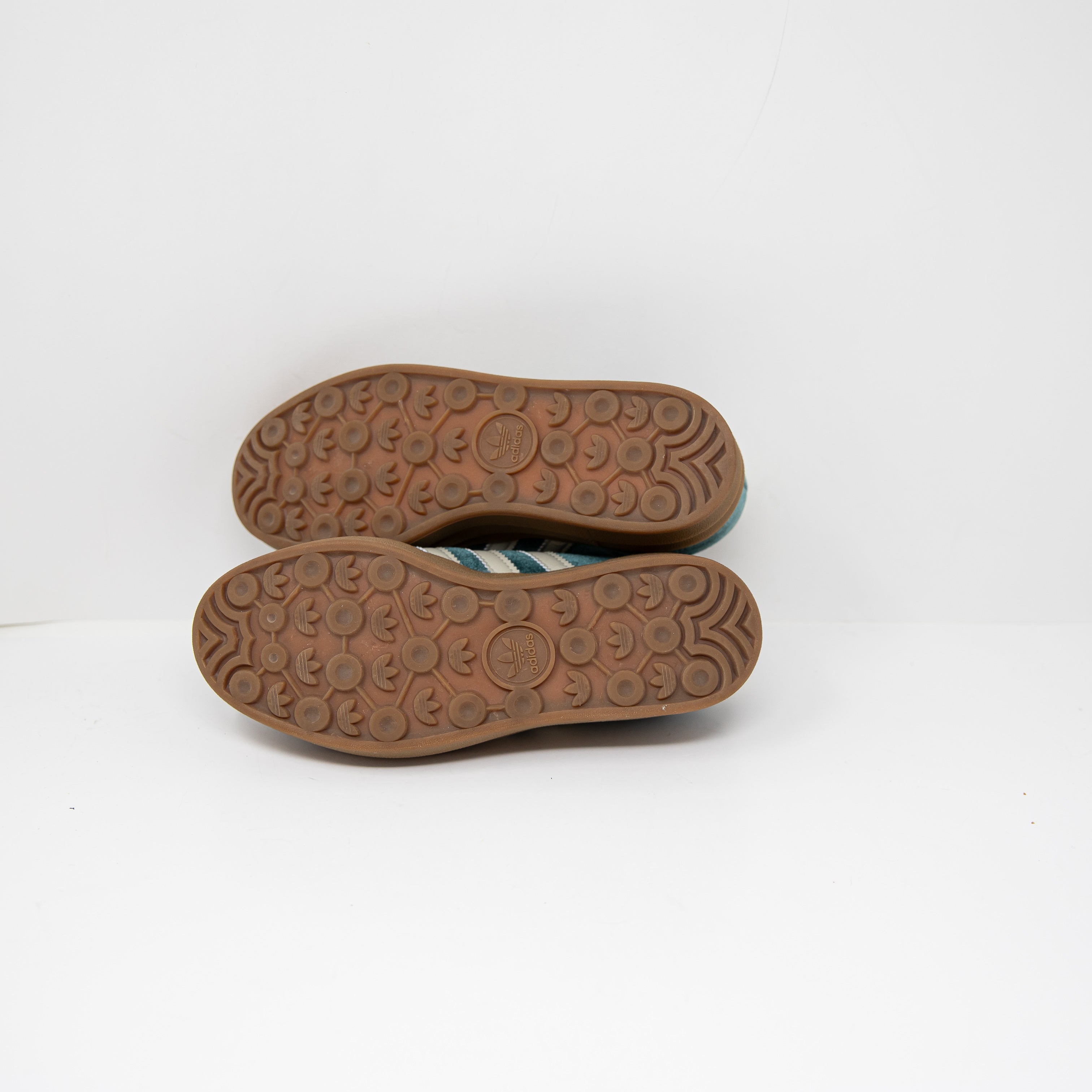 Adidas Originals Women's Gazelle Bold Mineral Green Velvet Putty Grey Sneakers 6