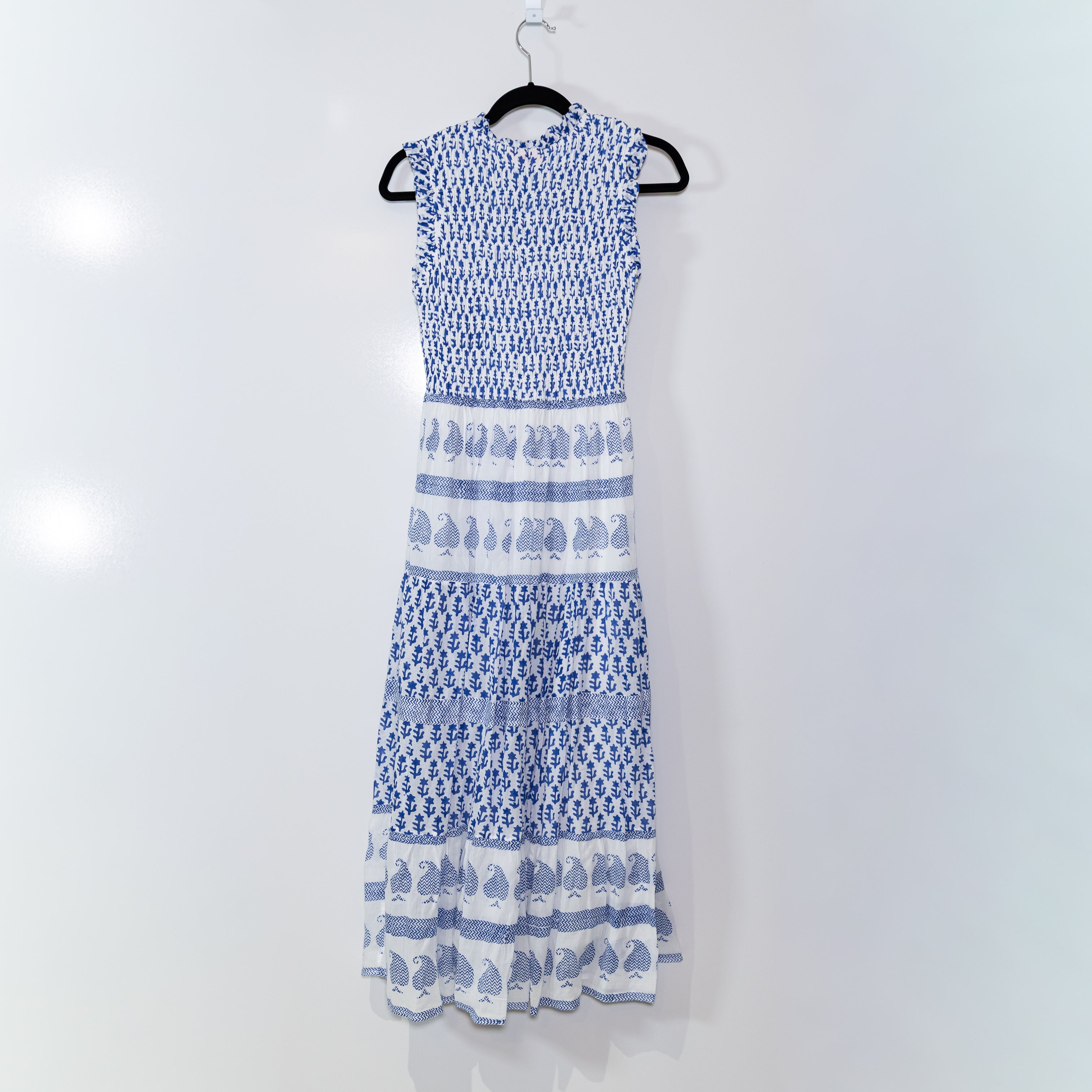 Oliphant Exclusive Flora Blue Print Sleeveless Smocked Cotton Maxi Dress Small