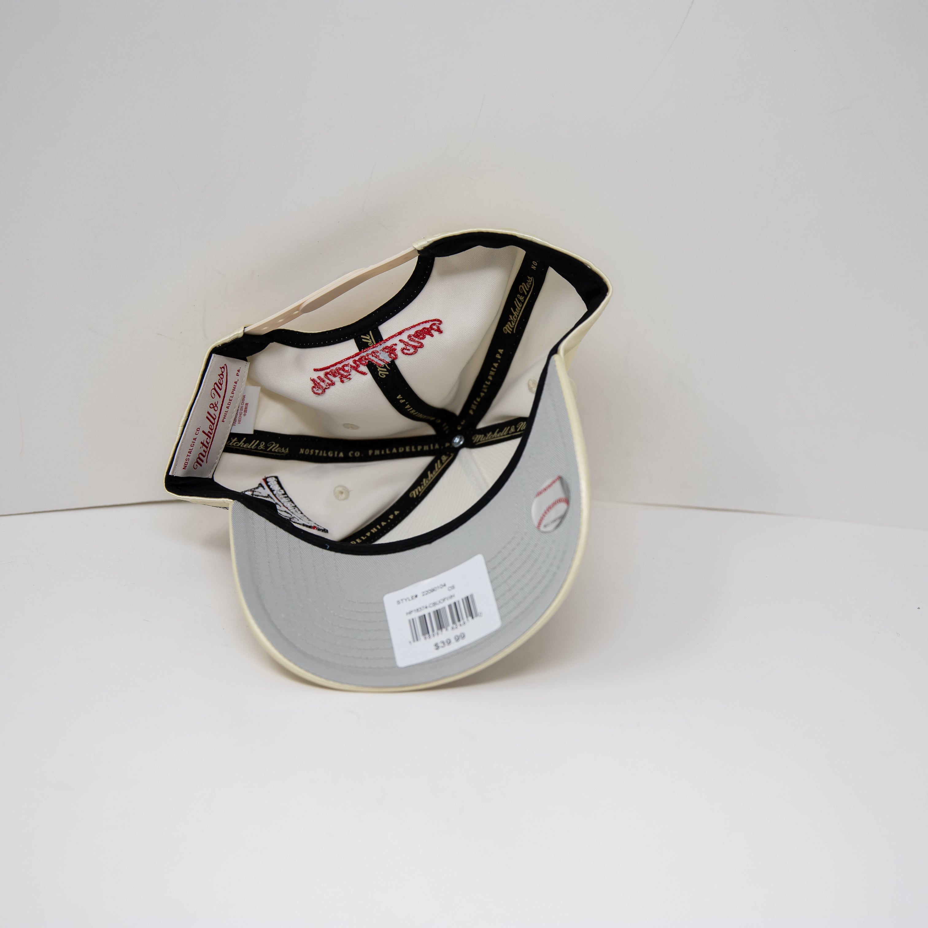 NEW Mitchell & Ness NBA Basketball Chicago Bulls Satin Pro Pinch Fit Hat Cap OS