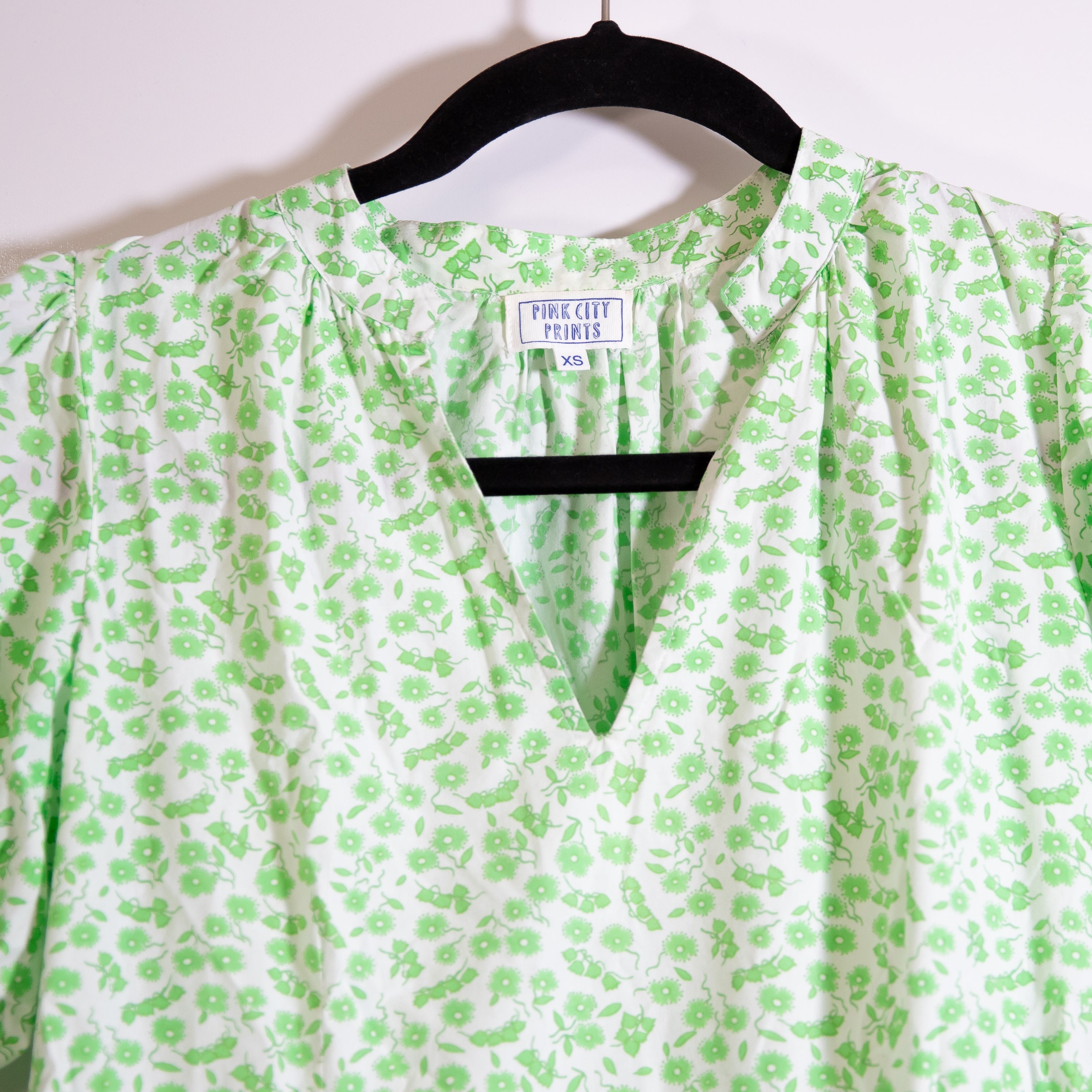 Pink City Prints Cotton Poplin Micro Green Floral Print Tiered Pullover Dress XS