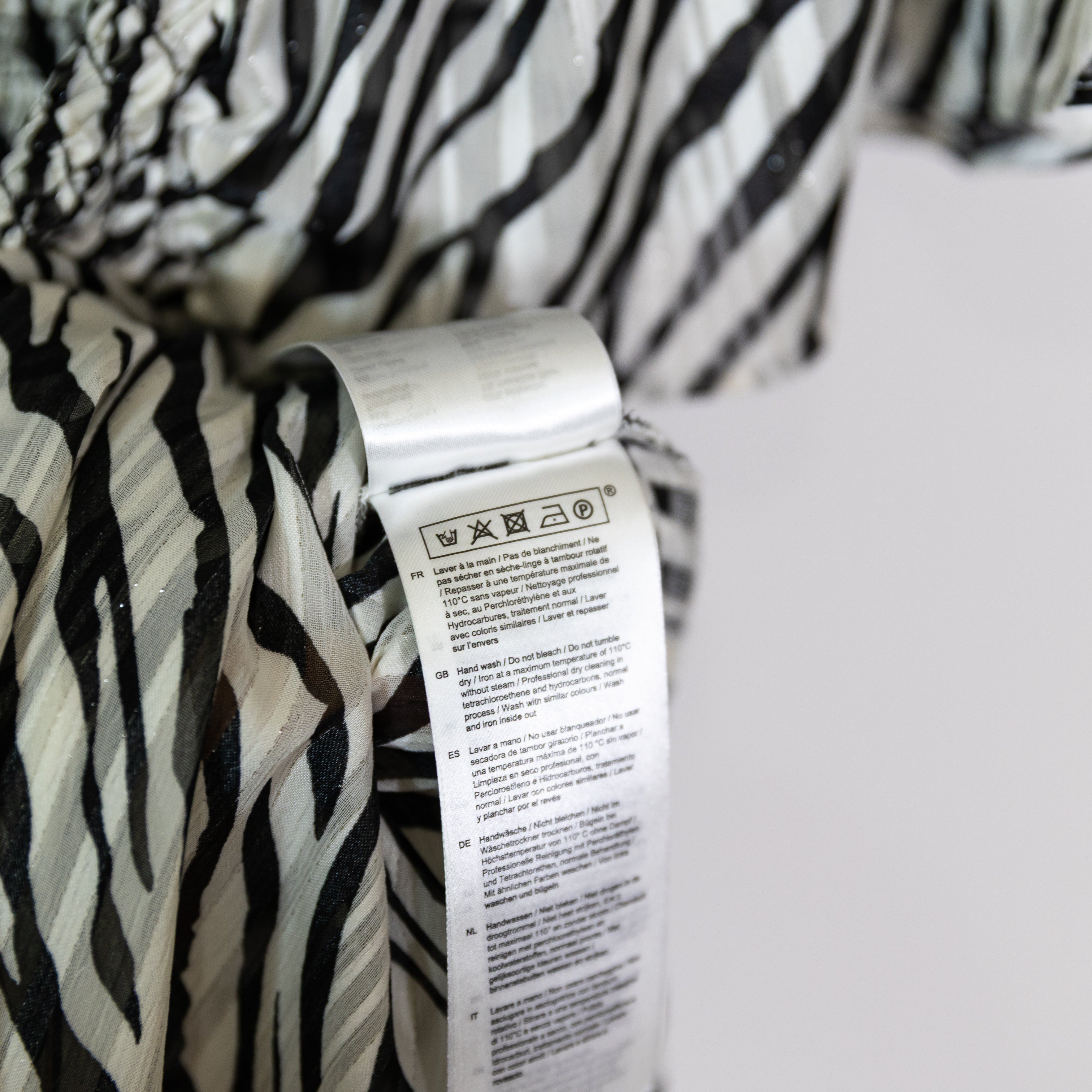 Maje Rachel Smocked Waist Flutter Half Sleeve Chiffon Zebra Print Midi Dress XL