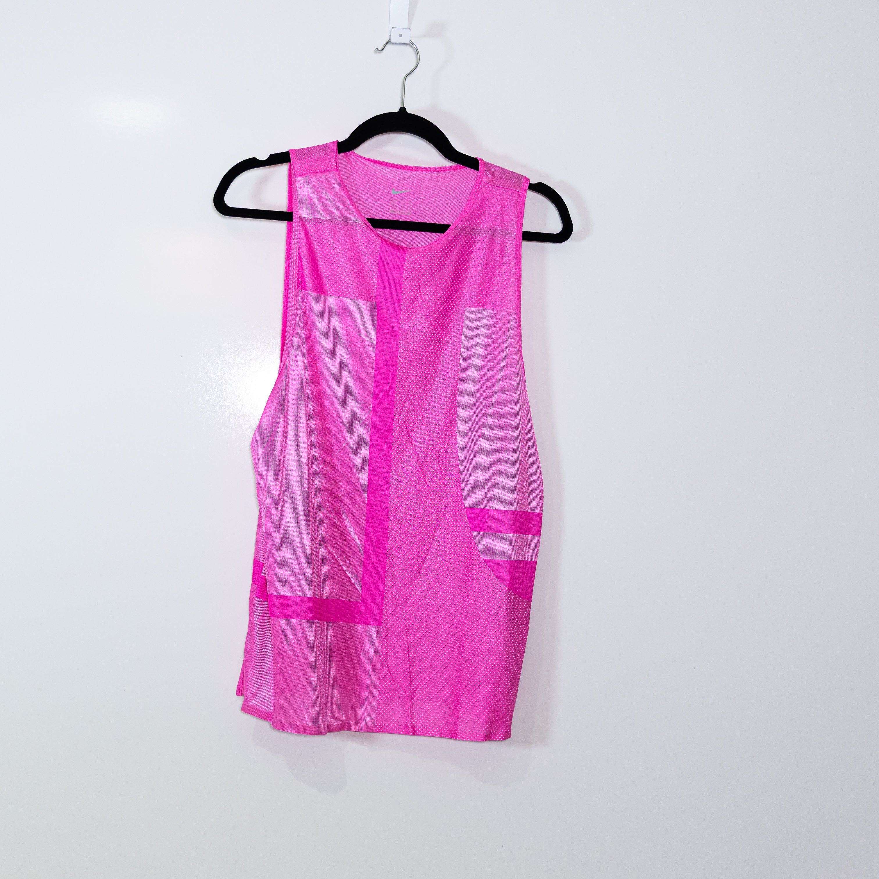NEW Nike Women's Regata Tech Pack Knit Muscle Training Feminina Tank Top Pink M
