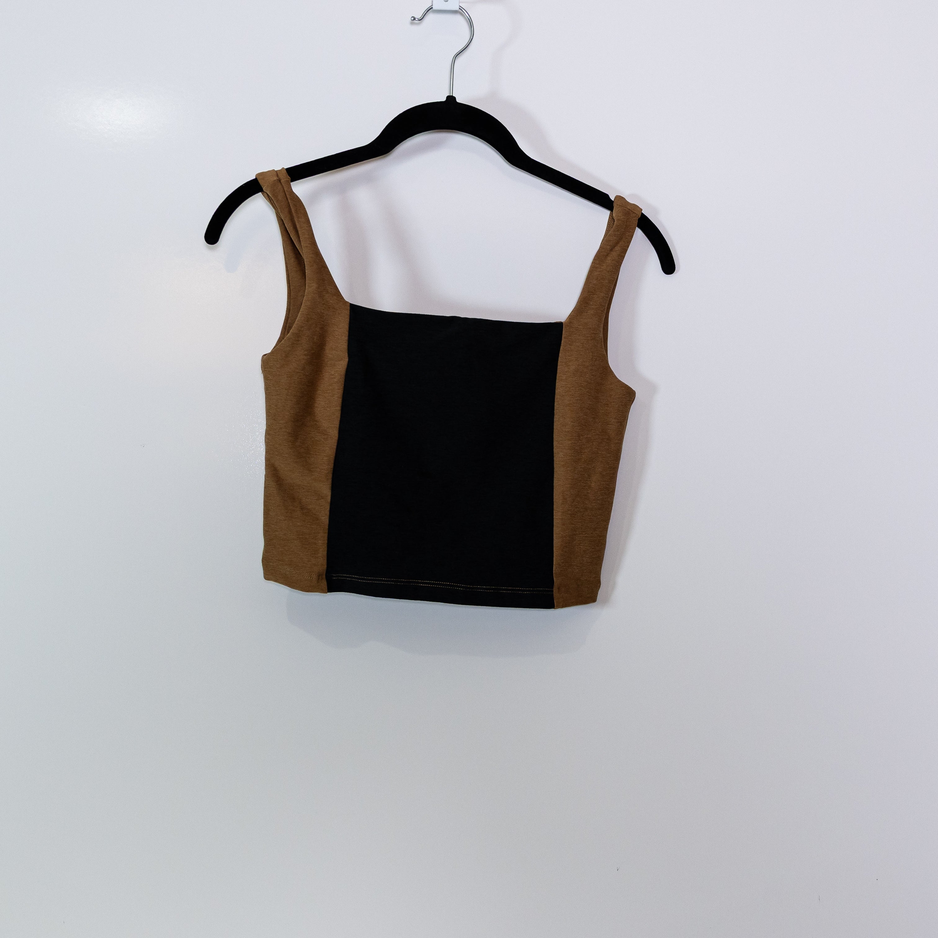 Beyond Yoga Spacedye Vitality Colorblock Square Neck Sports Bra Crop Top Night