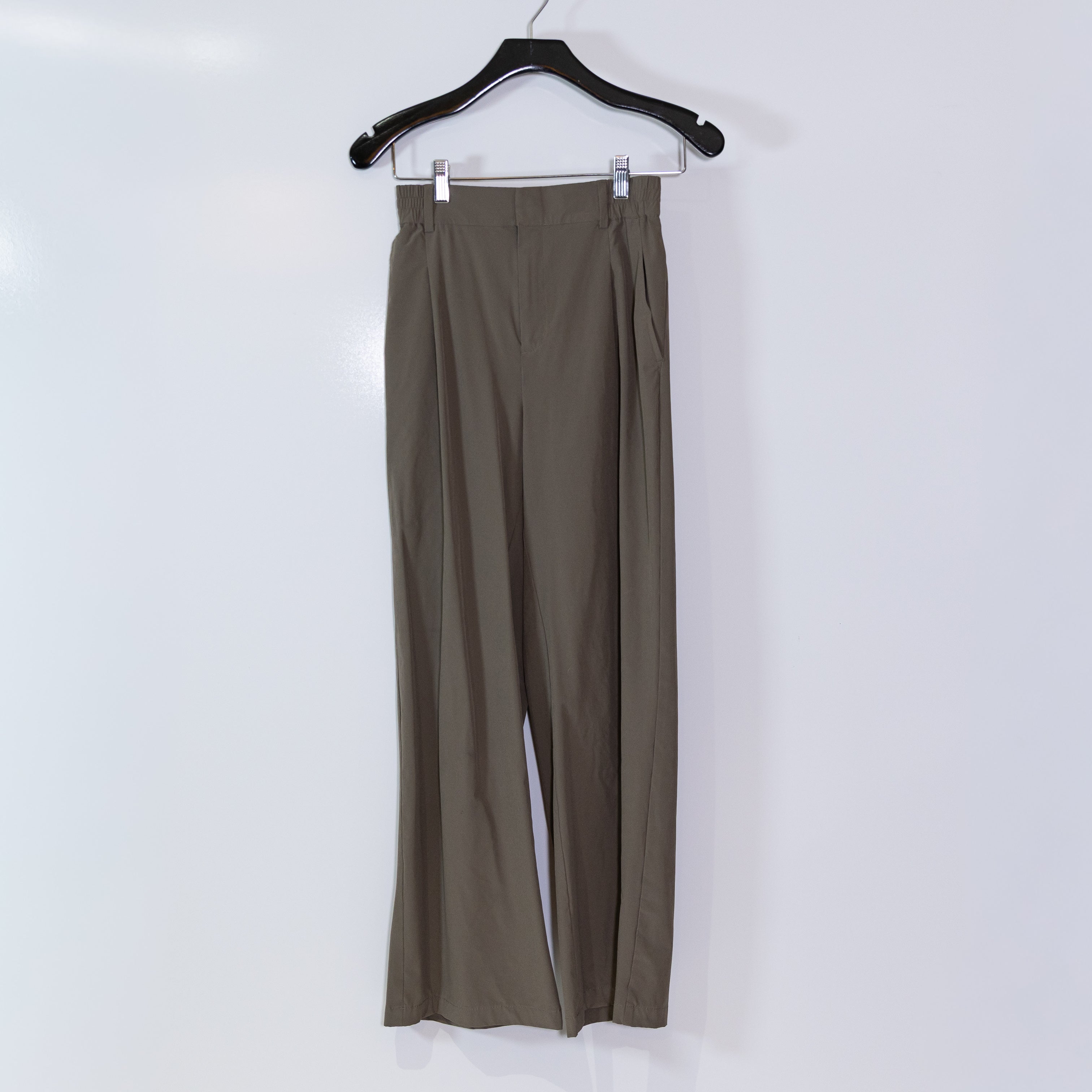 Alo Yoga Women's High-Waist Pursuit Straight Leg Water Resistant Trouser Pants