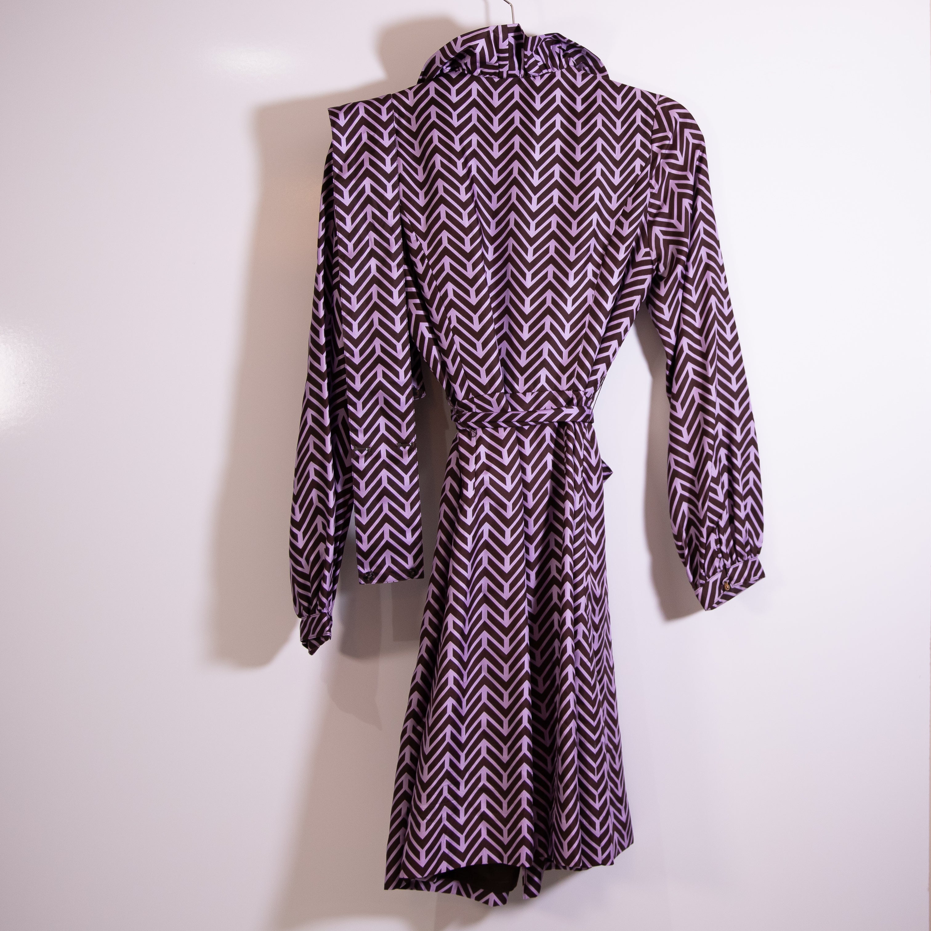 Elizabeth McKay Scotland Silk Chiffon Ruffle Collar Belted Wrap Dress Purple 6