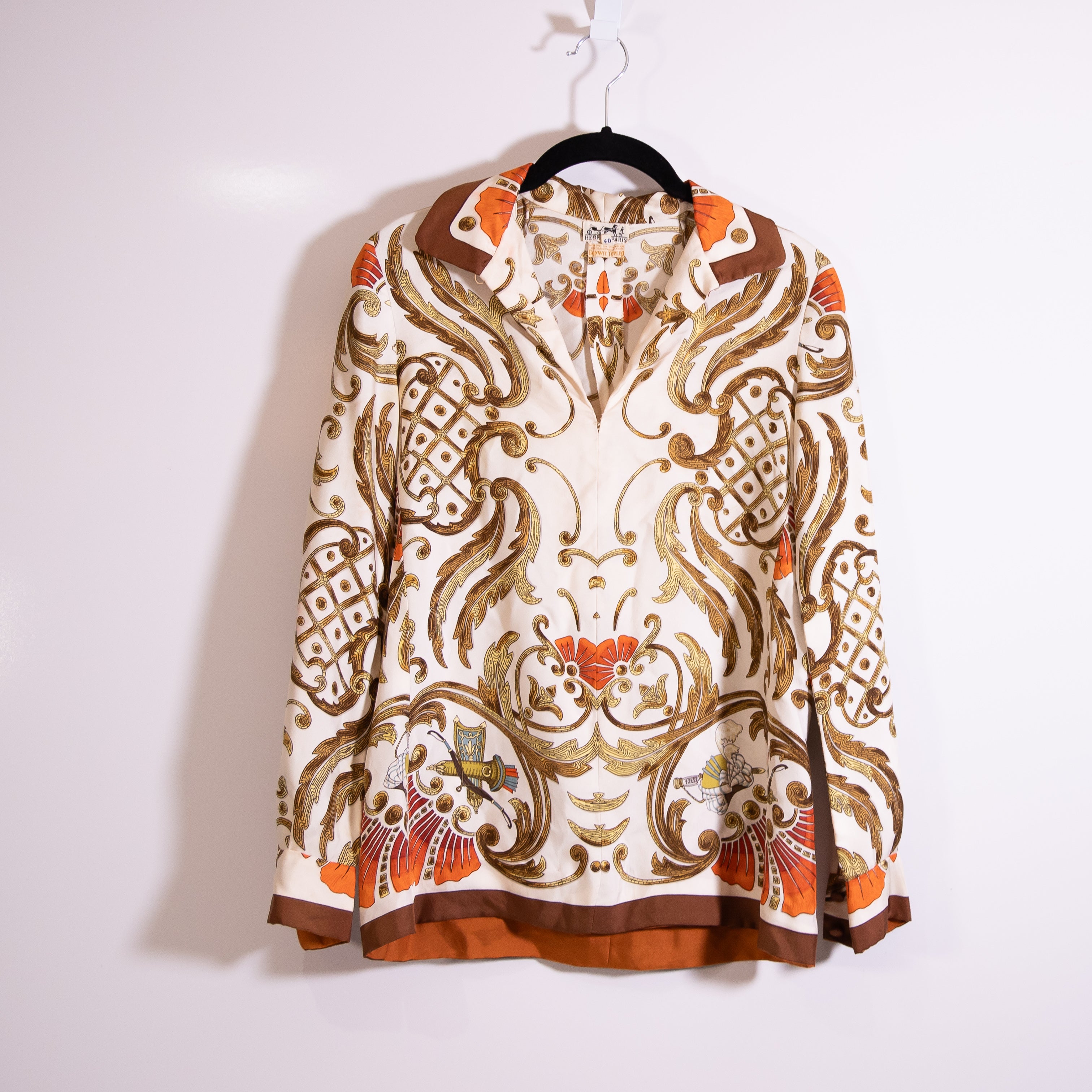 Hermes Paris Vintage Silk Chiffon Printed Collar V Neck Long Sleeve Blouse