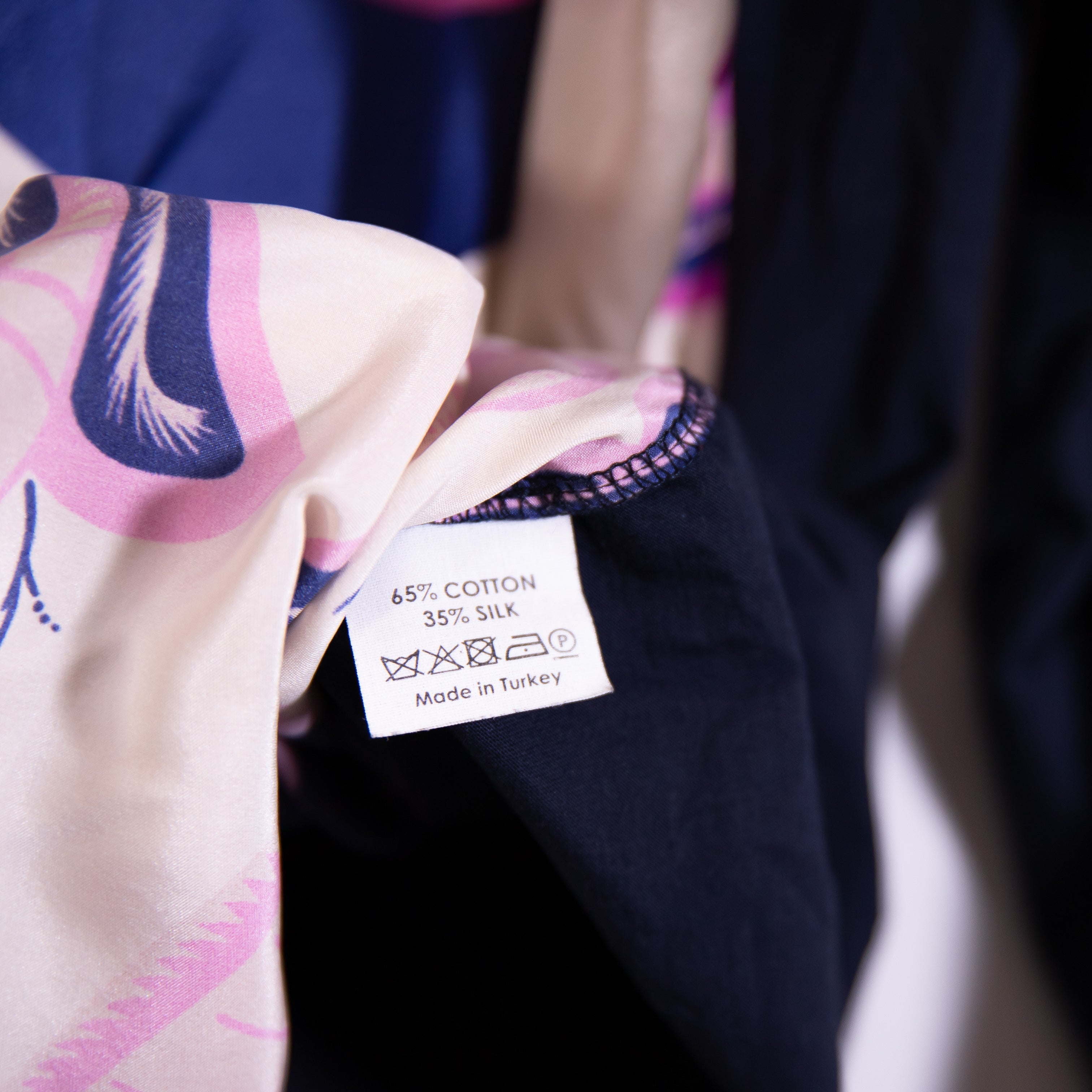 Dries Van Noten Cotton Silk Satin Paisley Swirl Print Long Sleeve Blouse Shirt L