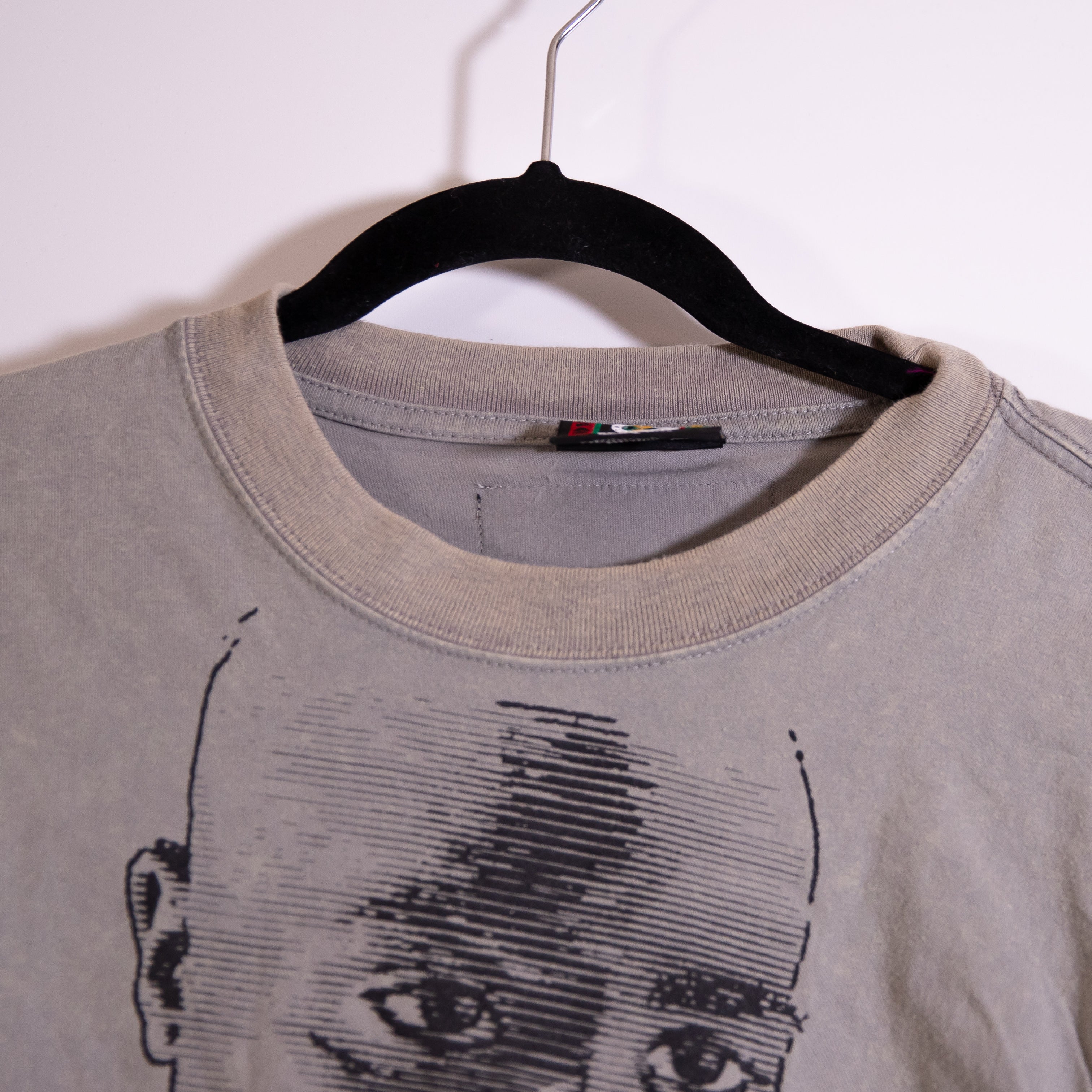 Cross Colors Tupac Graphic Print Pattern Cotton Cropped Crew Neck Tee Shirt Gray