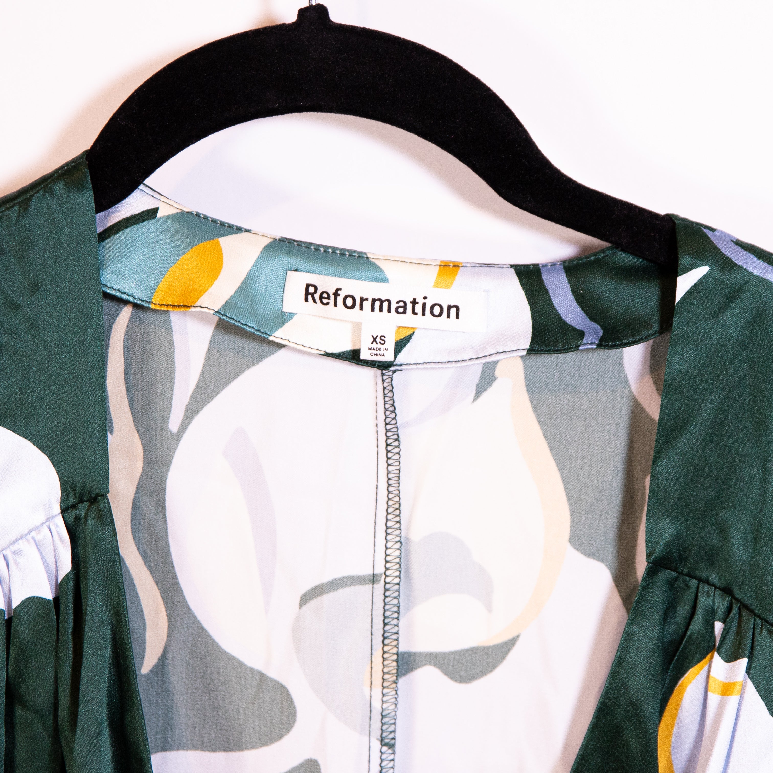 Reformation Chrisley Silk Satin Floral Flower Abstract Print Mini Wrap Dress XS