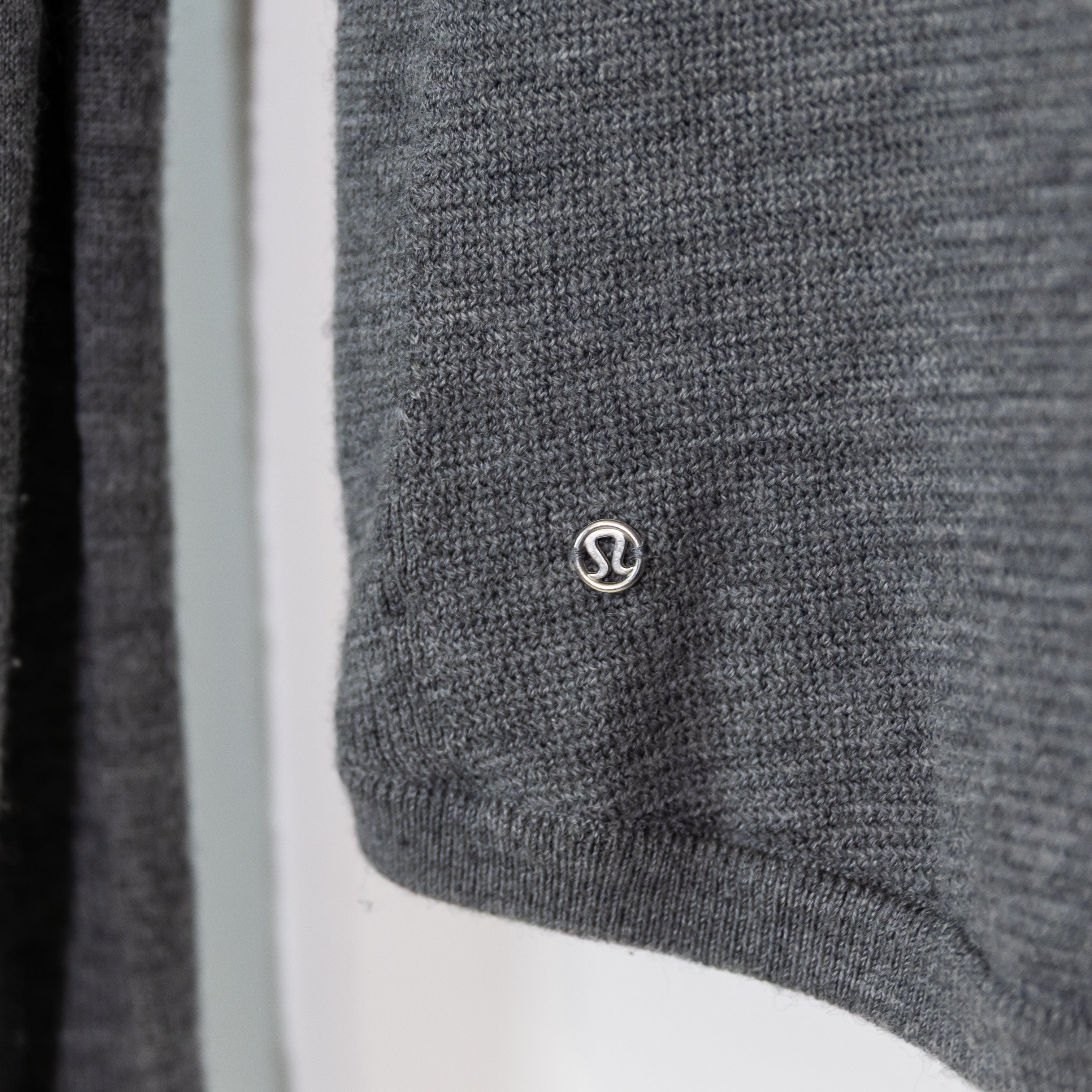 Lululemon Women's Sit In Lotus Wool Blend Knit Sweater Heathered Medium Grey 6