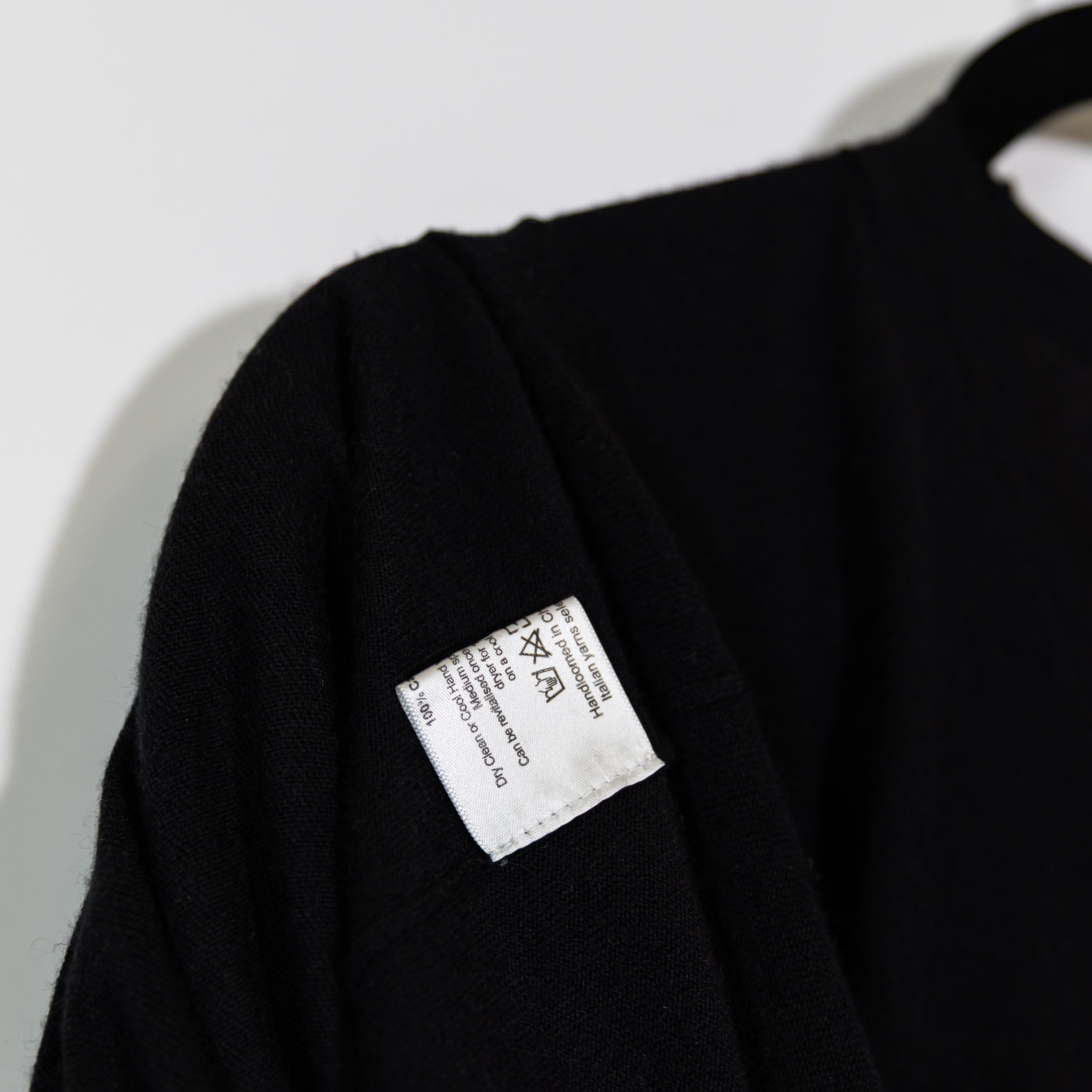 Eskandar 100% Cashmere Lightweight Knit Stretch V Neck Button Cardigan Sweater