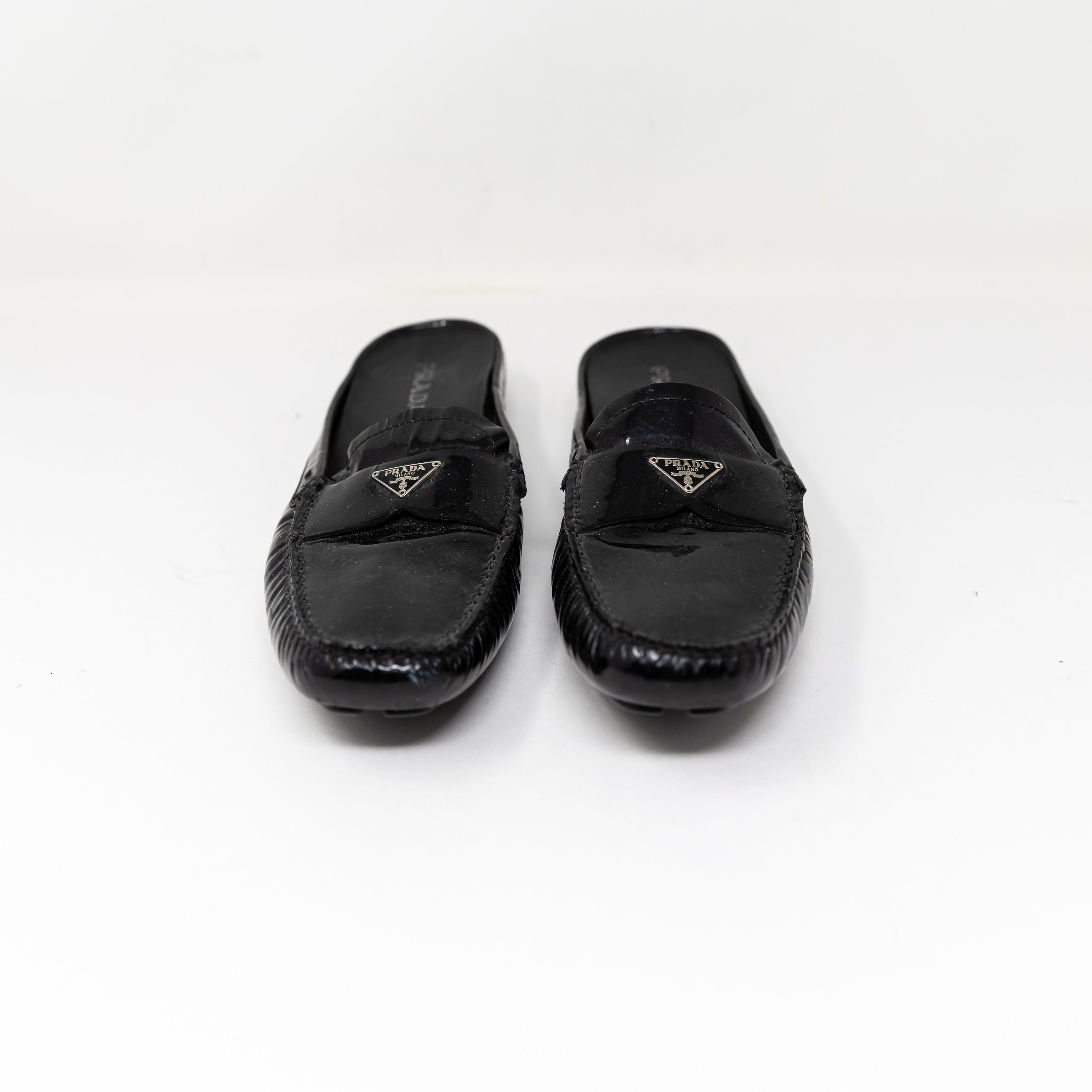 Prada Women's Made In Italy Genuine Patent Leather Backless Slip On Flats Shoes