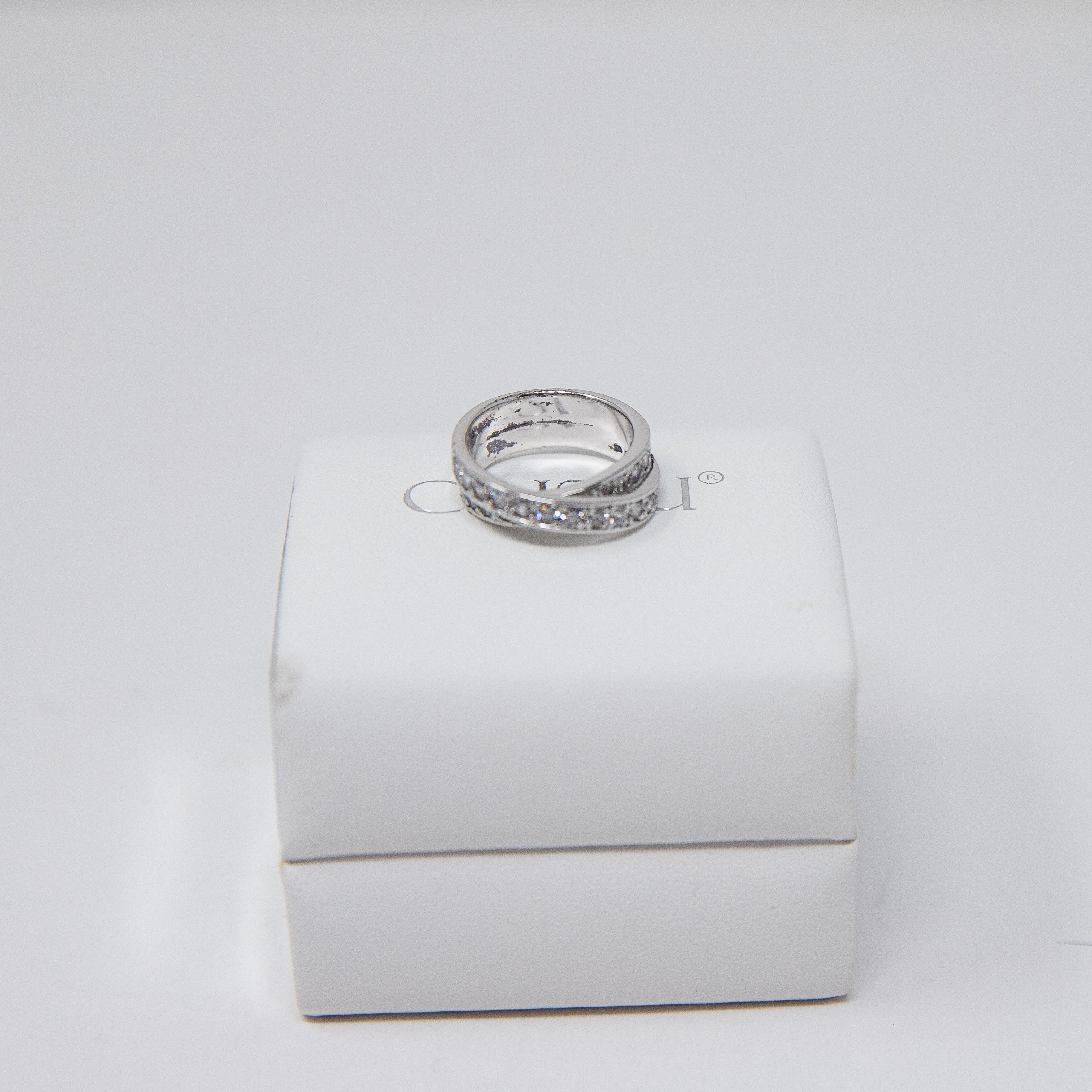 Crislu 925 Sterling Silver 1.2 Carat Cubic Zirconia Channel Set Criss Cross Ring